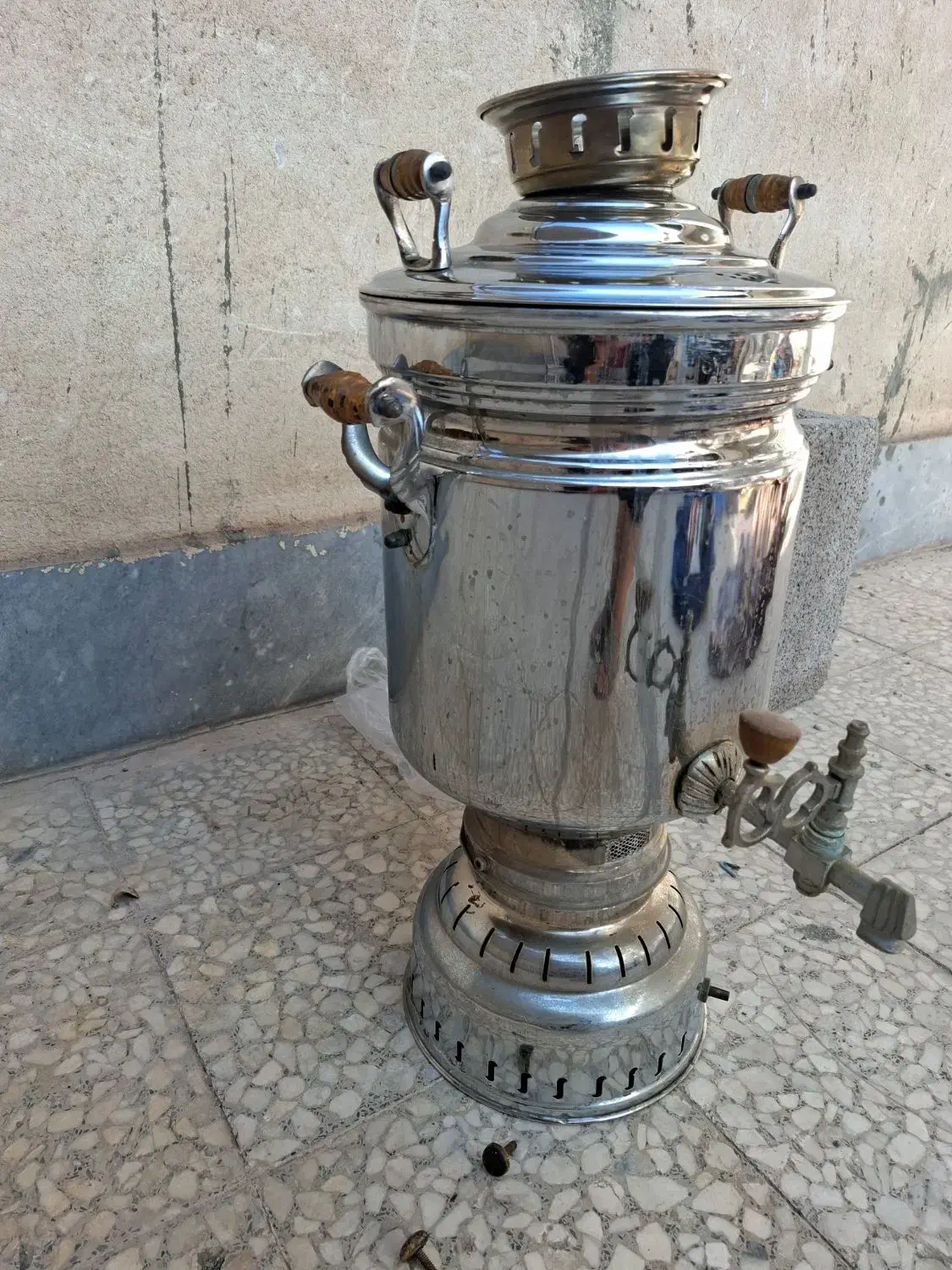 سماور گازی بزرگ  مخصوص مجالس|سماور، چای‌ساز، قهوه‌ساز|کرمان, |دیوار