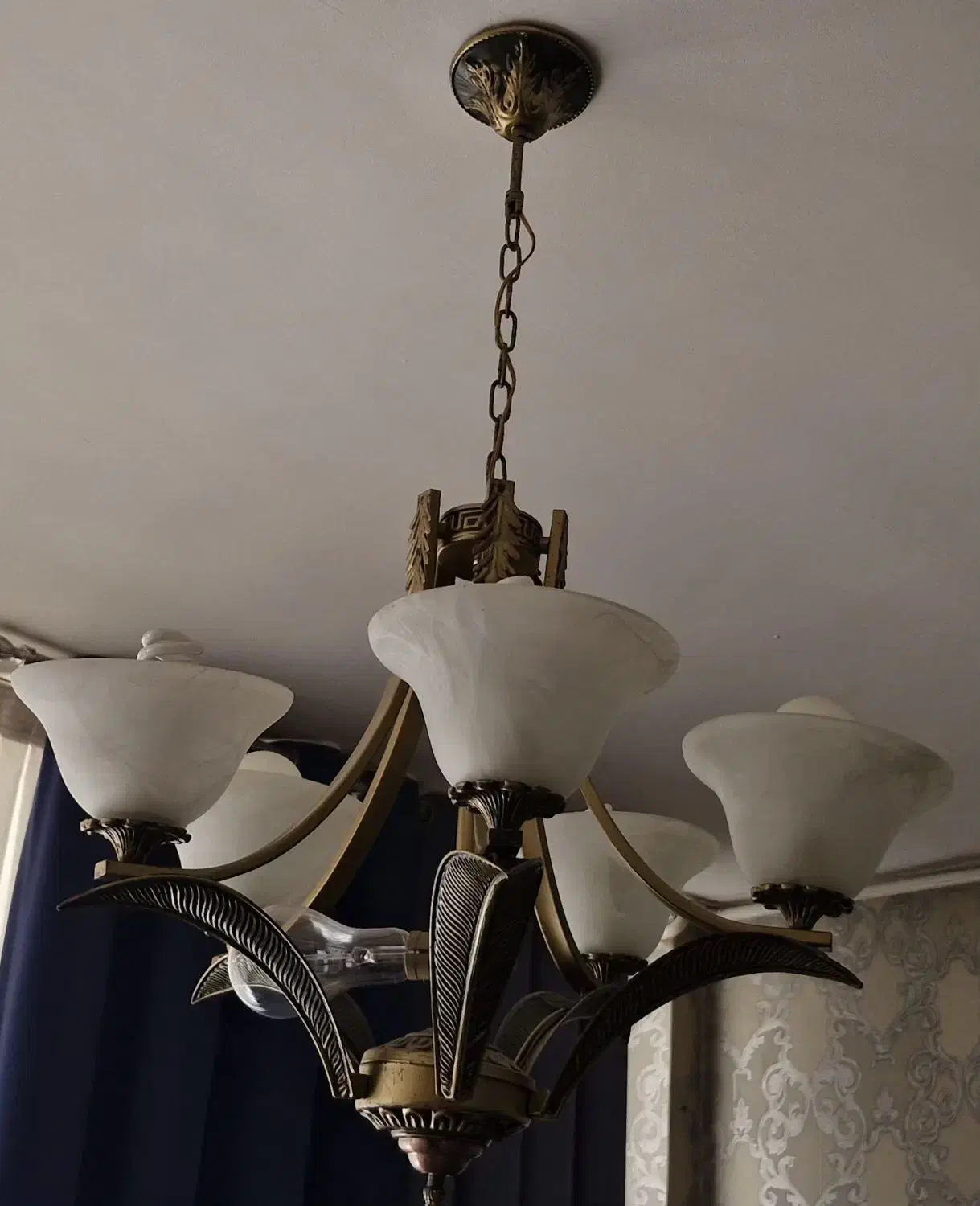 لوستر برنجی|لوستر و چراغ آویز|گلپایگان, |دیوار