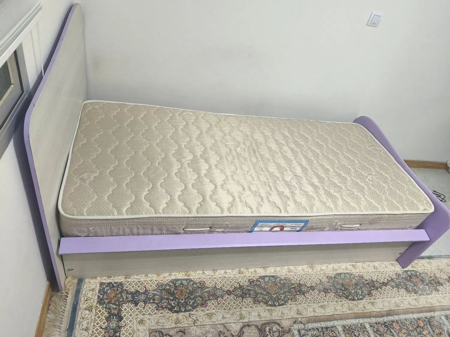 تخت یک نفره|تخت و سرویس خواب|جم, |دیوار