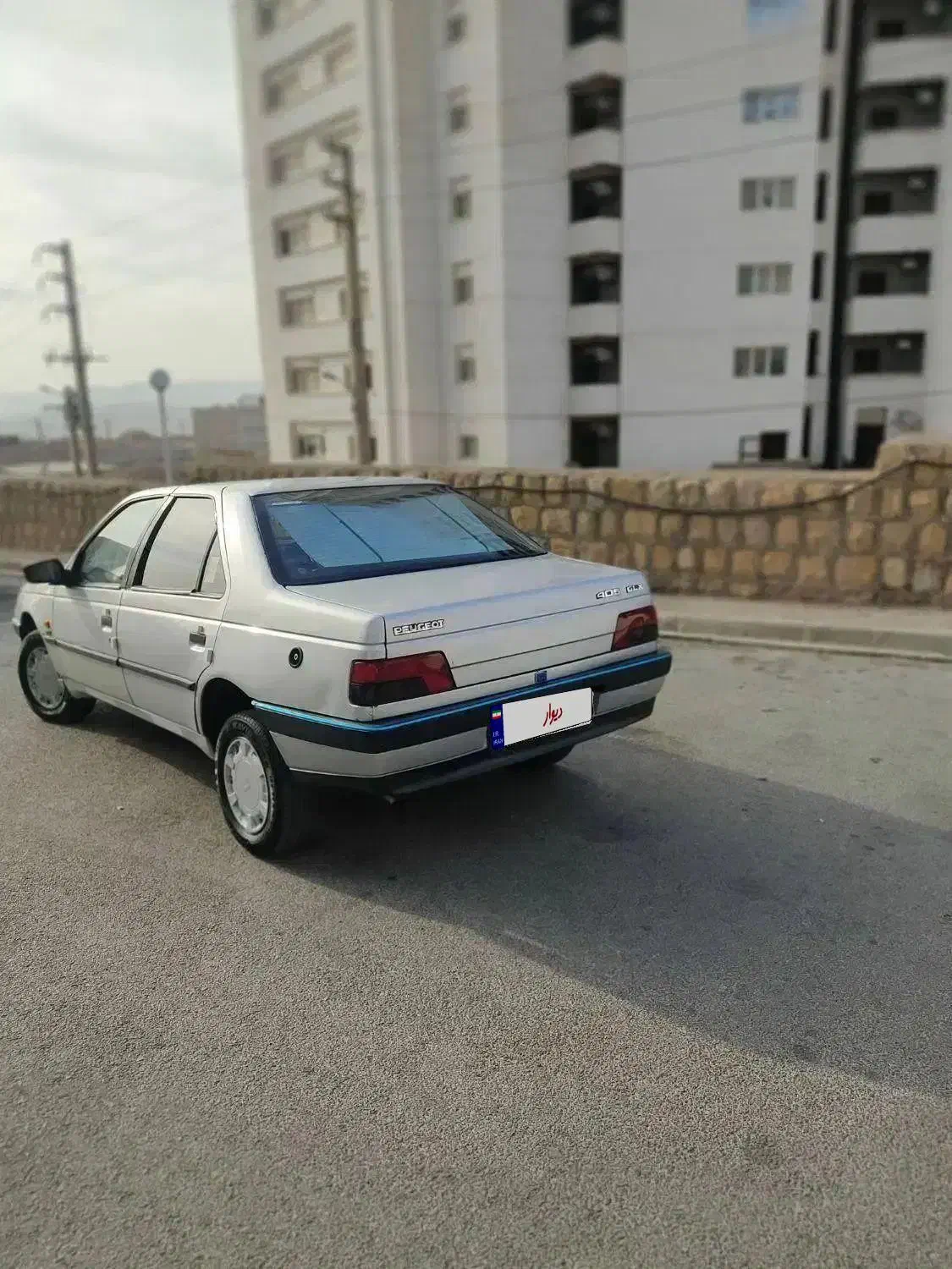 پژو 405 نقره ای ساختنی|خودرو سواری و وانت|شیراز, شهرک گلستان|دیوار
