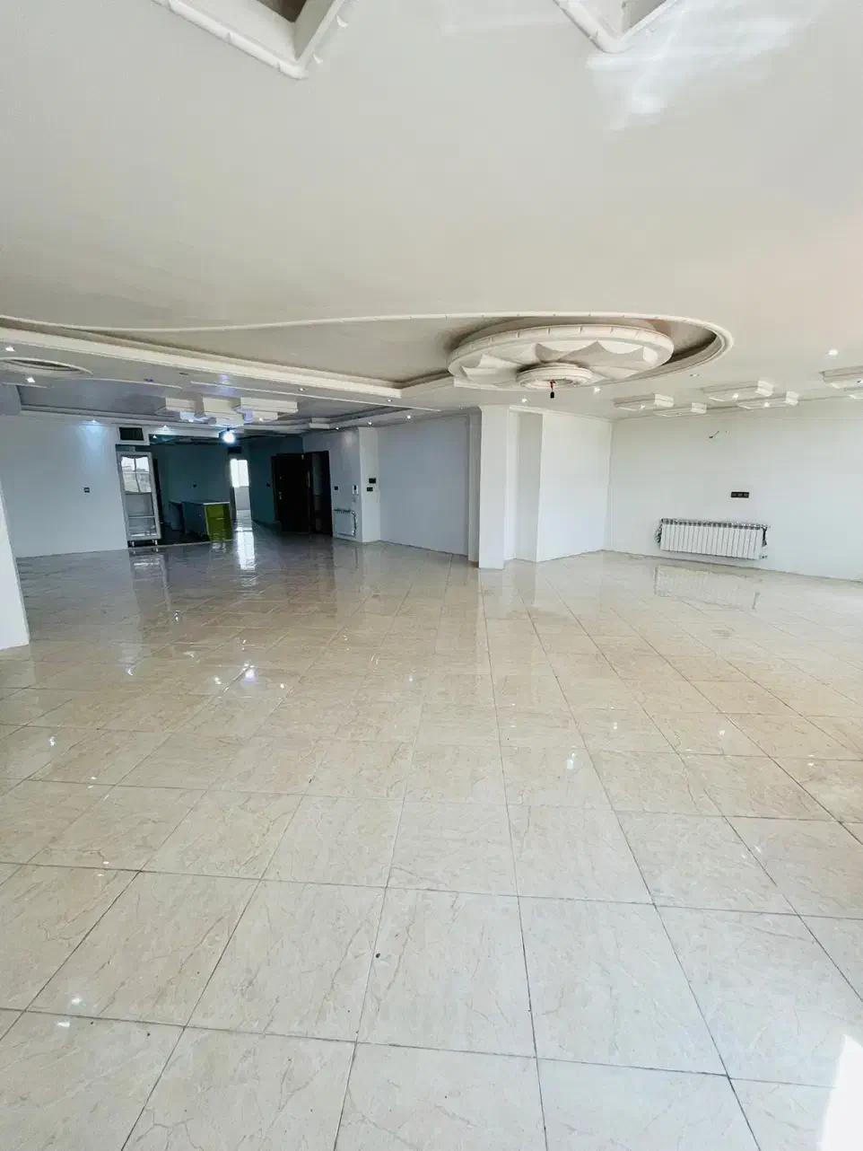 اجاره/خانه/واحد/آپارتمان/۲۵۰متری۴خوابه هوشمندوشیک|اجارهٔ آپارتمان|باقرشهر, |دیوار