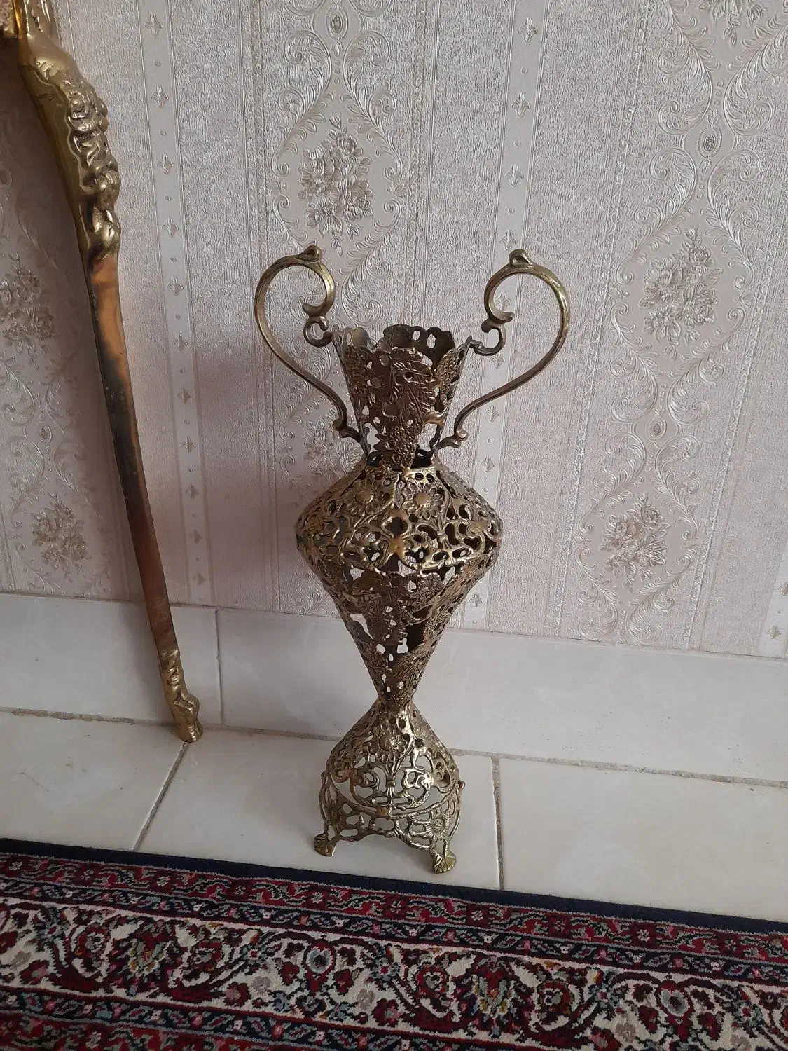 آینه شمعدان برنز با گلدان برنز|آینه|زنجان, |دیوار