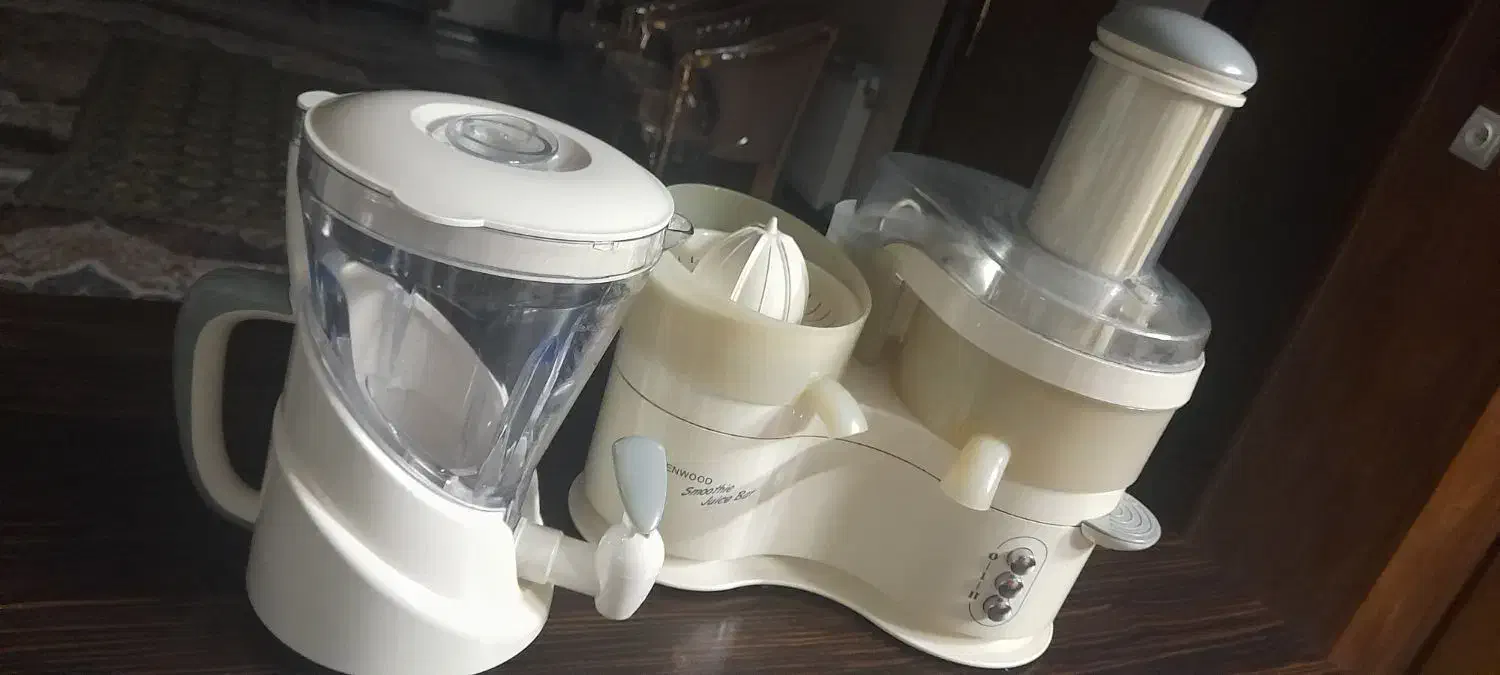 آبمیوه گیری سه کاره مارک kenwood|آبمیوهگیر و آبمرکباتگیر|اصفهان, الهیه|دیوار