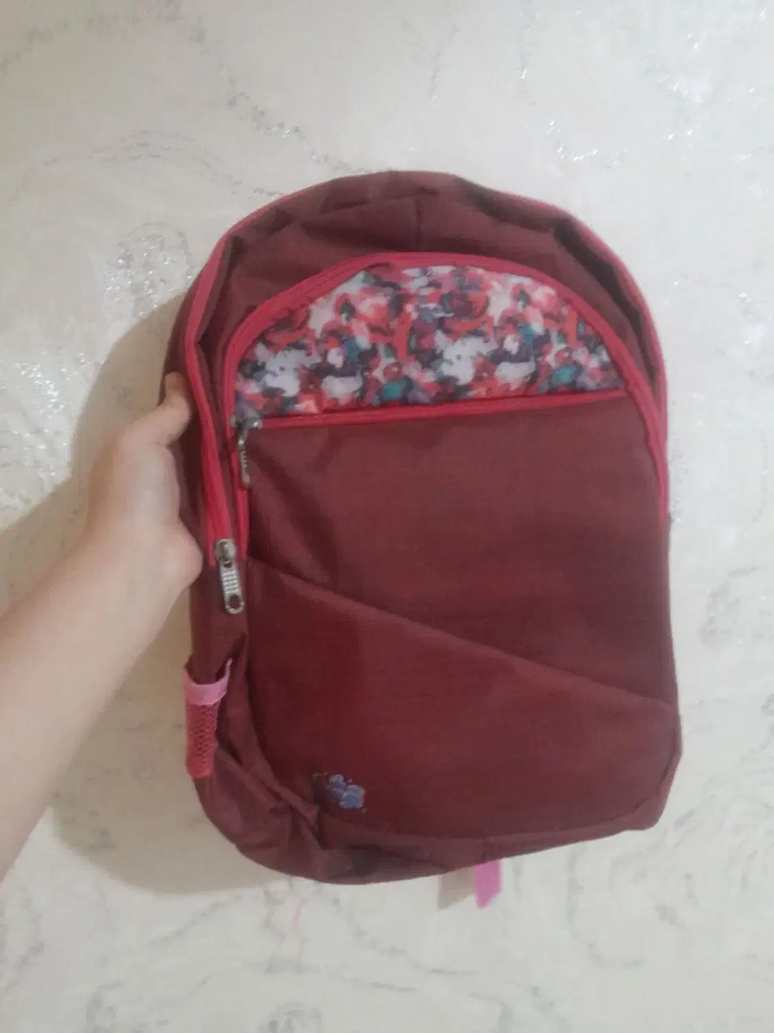 کیف مدرسه|کیف، کفش، کمربند|مشکین‌دشت, |دیوار