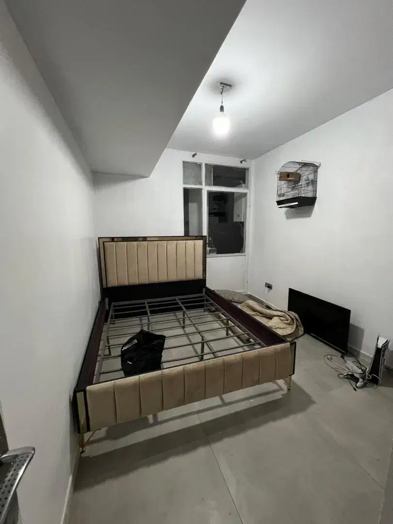 اجاره آپارتمان ۷۶ متر دو خواب آبشار تهران