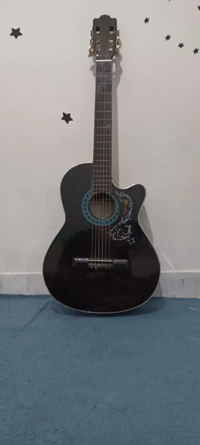 گیتار|گیتار، بیس، امپلیفایر|همدان, |دیوار