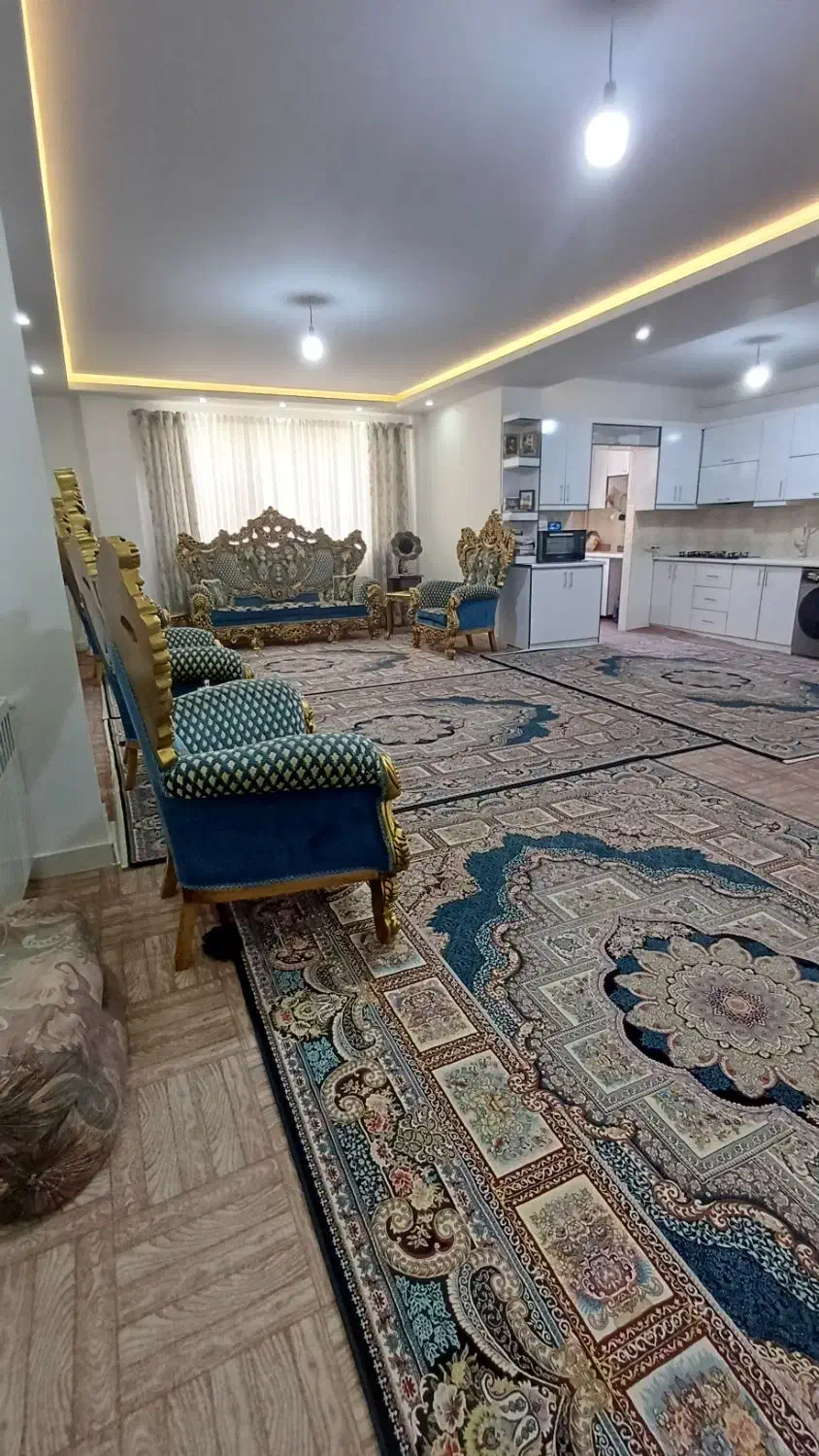 آپارتمان ۱۳۷متری سه خواب درسعدی/انصاری/معلم|فروش آپارتمان|رشت, حسین آباد|دیوار