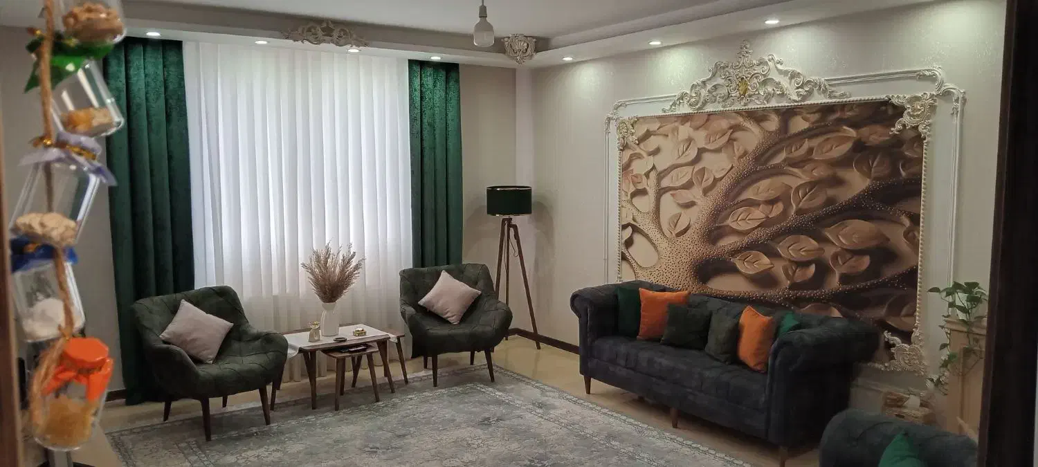 مبل چستر|مبلمان خانگی و میز عسلی|گلبهار, شهر جدید گلبهار|دیوار