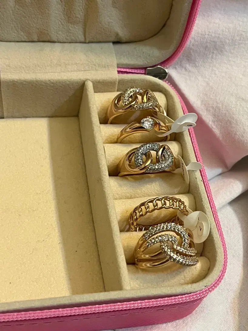 شروع قیمت انگشترای ژوپینگ از ۱۹۵ به بالاست|بدلیجات|اصفهان, سروستان|دیوار