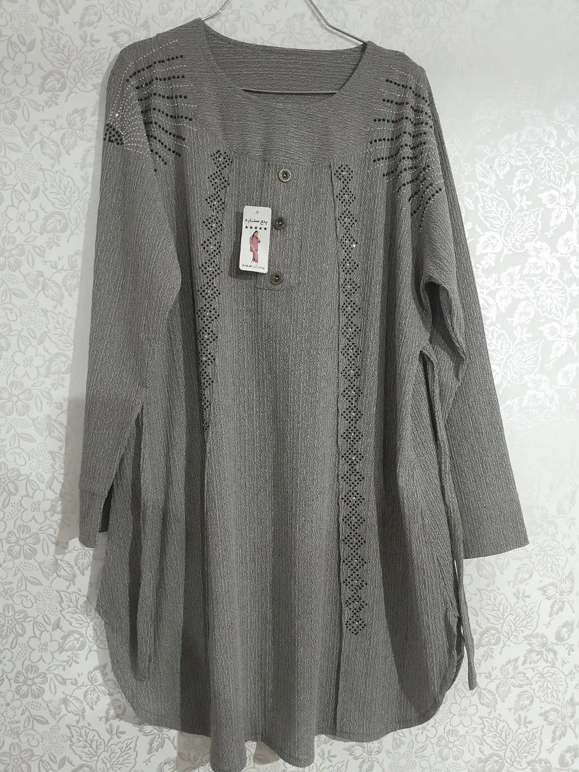 لباس ها و کفش قیمت مناسب|لباس|اردبیل, |دیوار