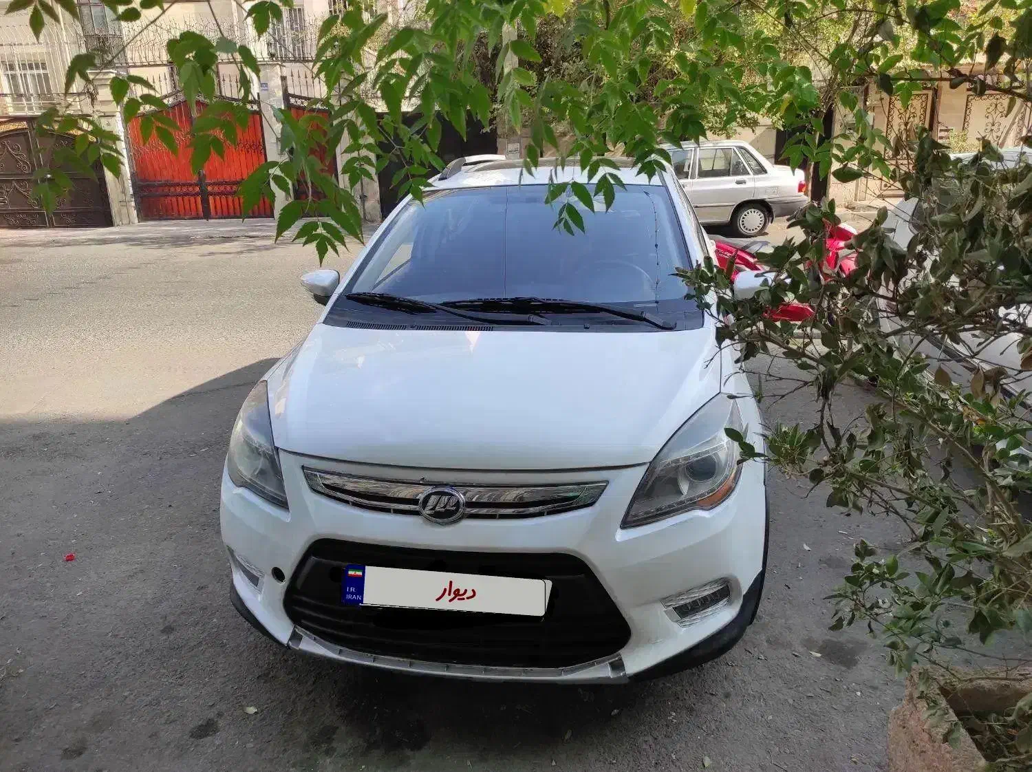 لیفان x50 مدل ۹۵ اتومات بیرنگ نقد و اقساط و معاوضه|خودرو سواری و وانت|تهران, هفت حوض|دیوار