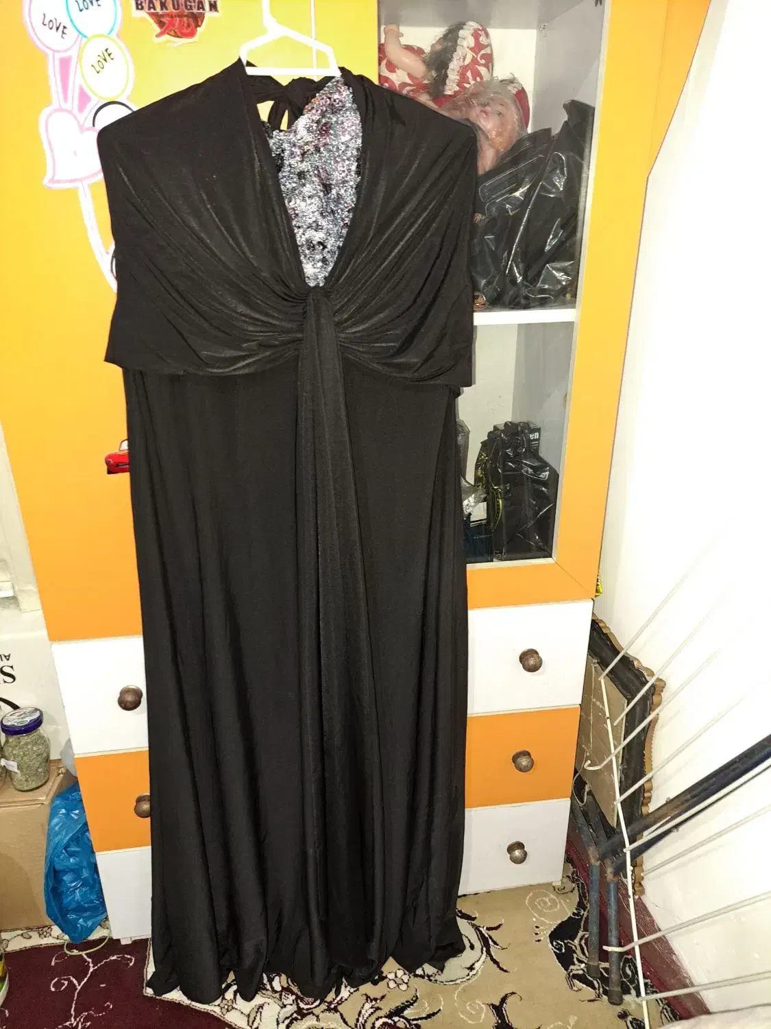 لباس|لباس|آزادشهر, |دیوار