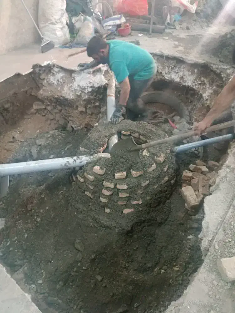 تخلیه چاه . لوله بازکنی . حفر چاه نو لایروبی چاه|خدمات پیشه و مهارت|تهران, مطهری|دیوار