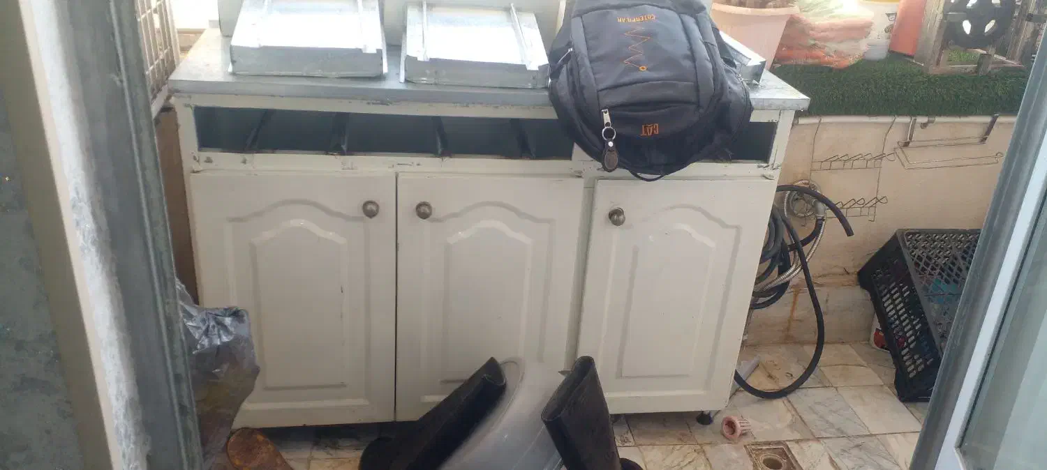 کابینت ۳ در|آب‌چکان و نظم‌دهنده ظروف|قم, پردیسان|دیوار