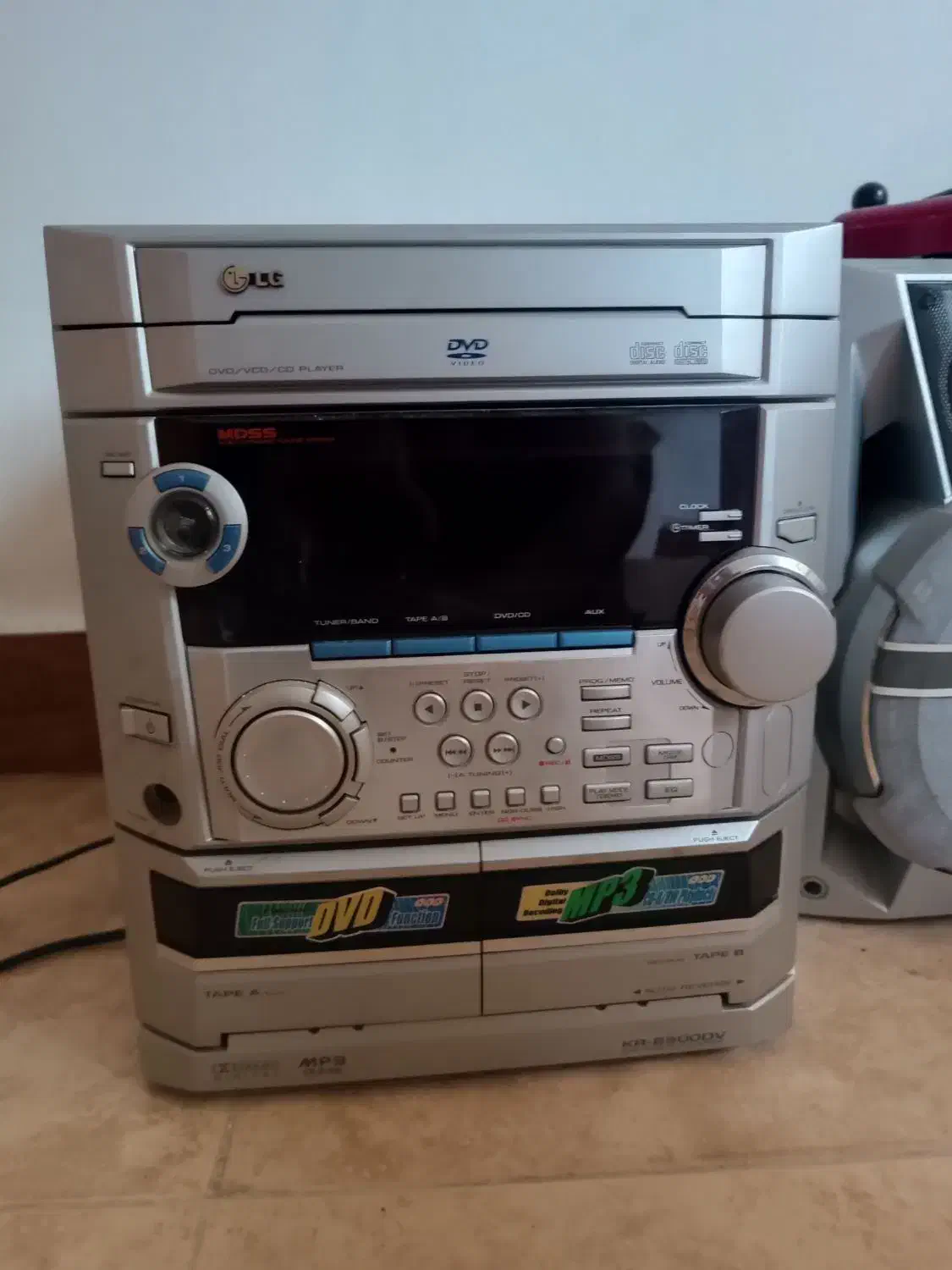 ضبط ال جی دو کاست CDخور با دو باند بزرگ|سیستم صوتی خانگی|رشت, استقامت ۱|دیوار