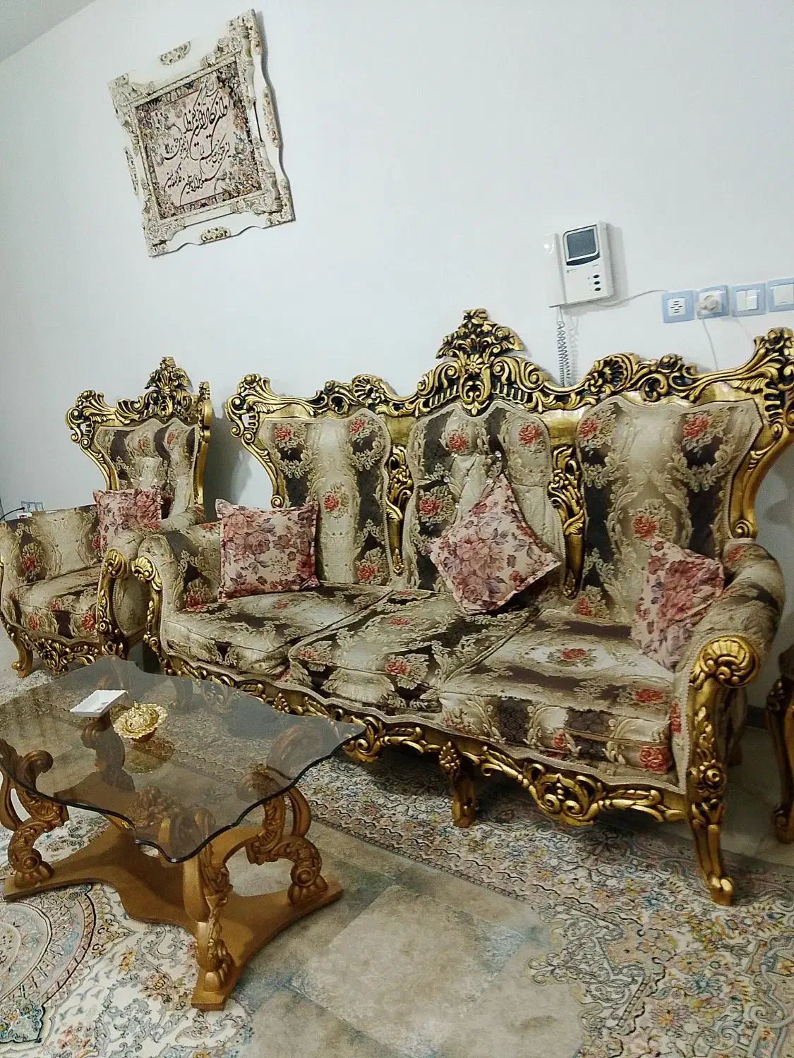 مبل سلطنتی|مبلمان خانگی و میز عسلی|نسیم‌شهر, |دیوار