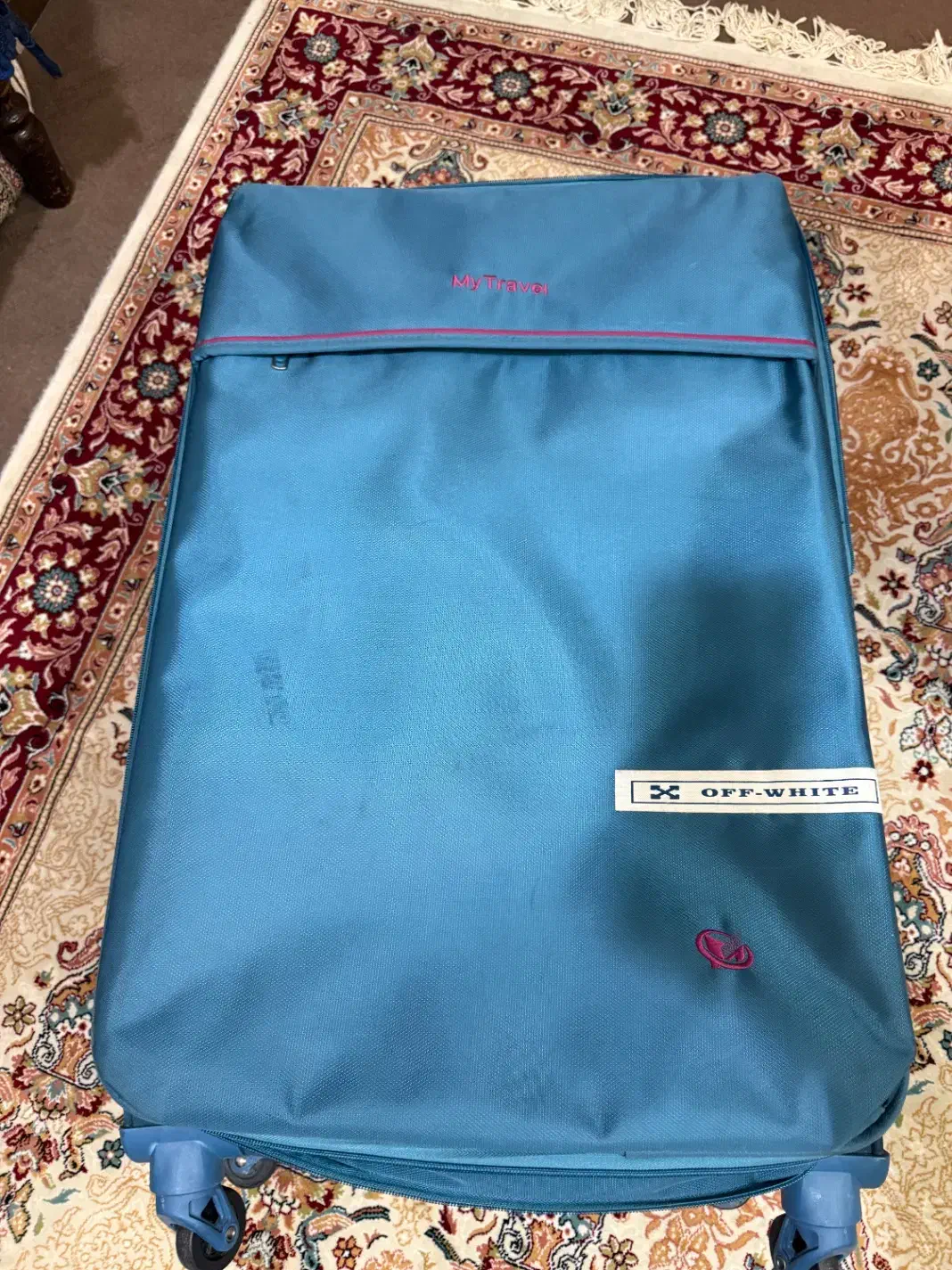 چمدان برزنتی سایز بزرگ|کیف، کفش، کمربند|آمل, |دیوار