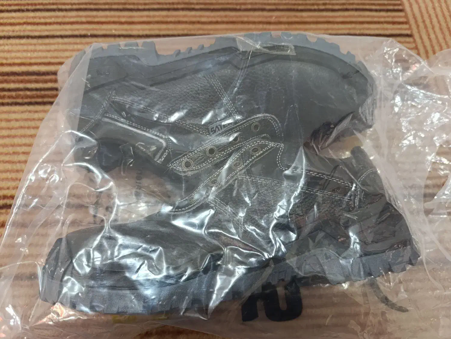 کفش ایمنی سبک 5 جفت به فروش میرسد با قیمت مناسب|کیف، کفش، کمربند|لامرد, |دیوار