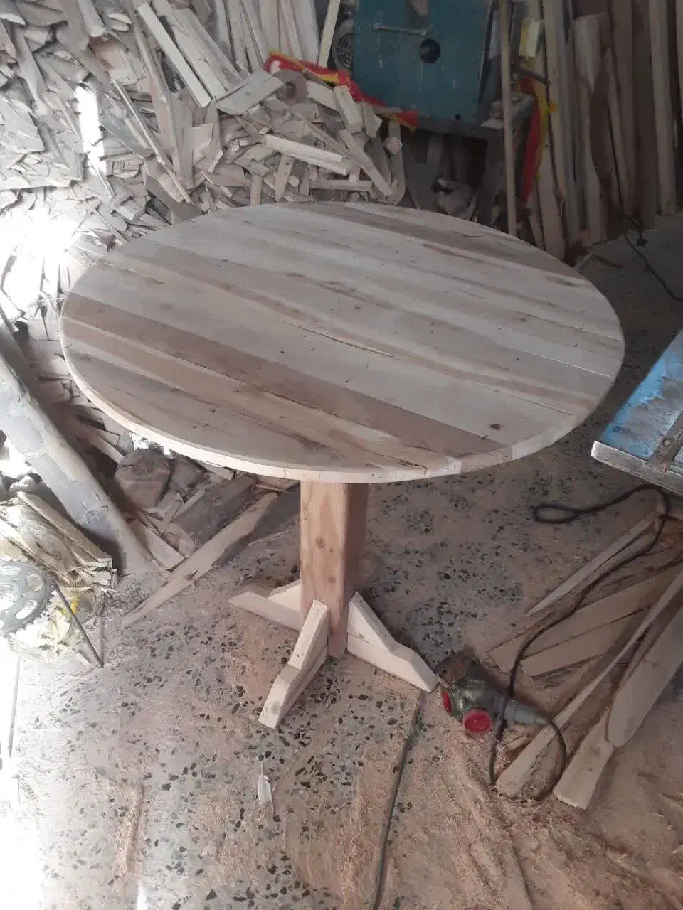 میز و صندلی چوبی|میز و صندلی غذاخوری|طرقبه, |دیوار