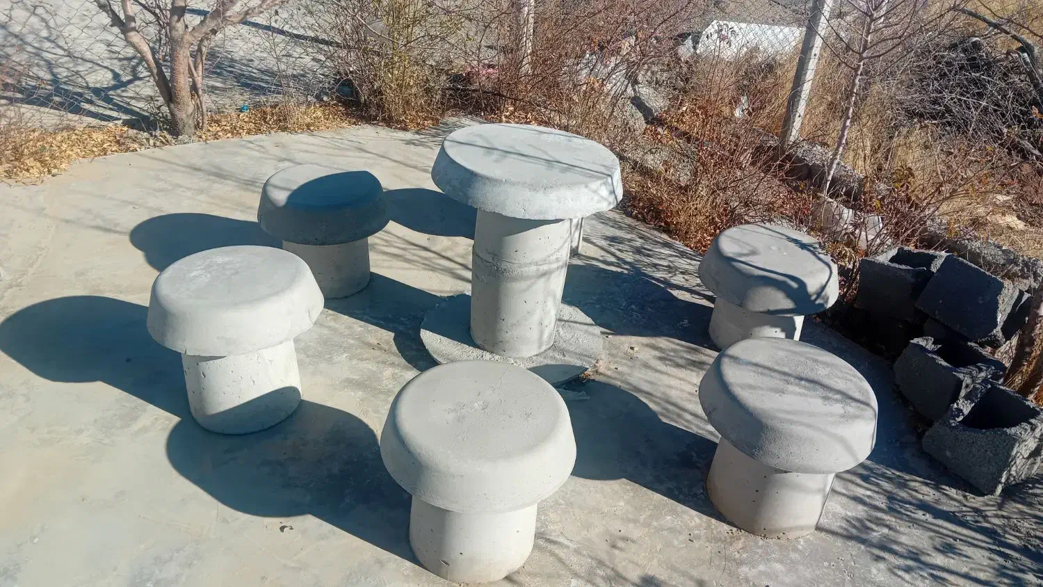 صندلی و میز بتنی باغ|میز و صندلی غذاخوری|ابهر, |دیوار