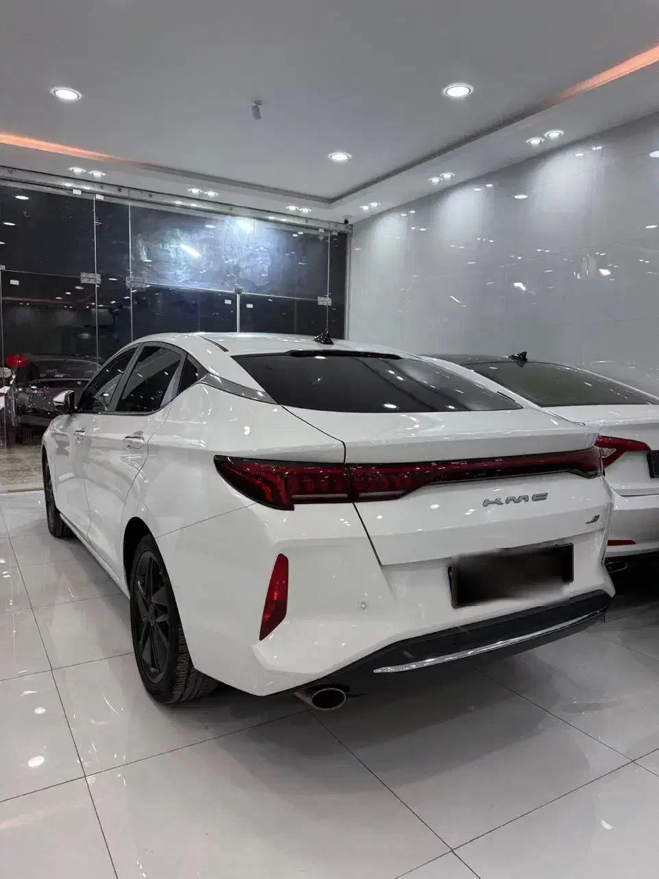 Kmc j7 سفید|خودرو سواری و وانت|بوشهر, |دیوار