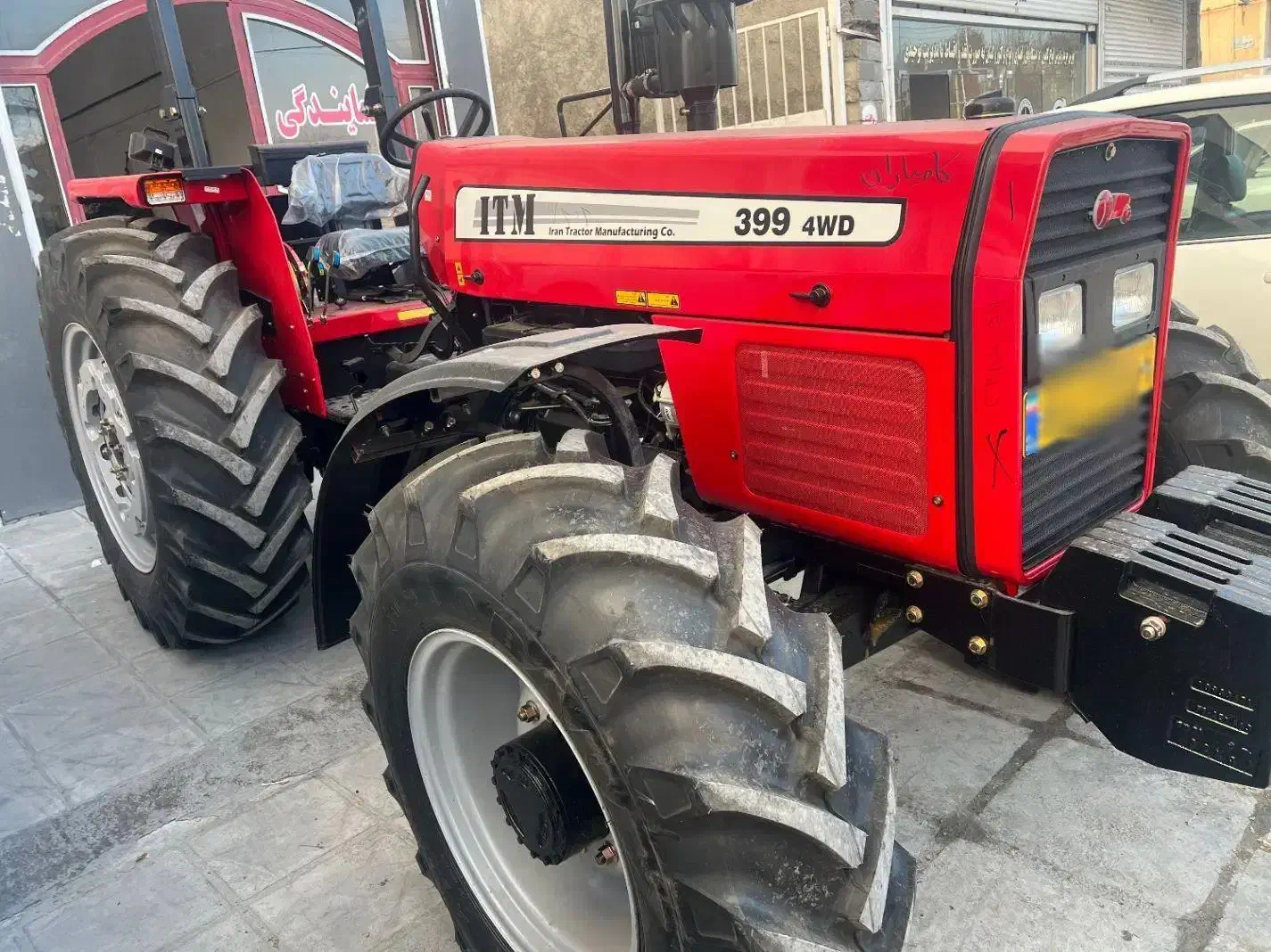 تراکتور ۳۹۹ جفت خشک تحویل روز|خودرو سنگین|کامیاران, |دیوار
