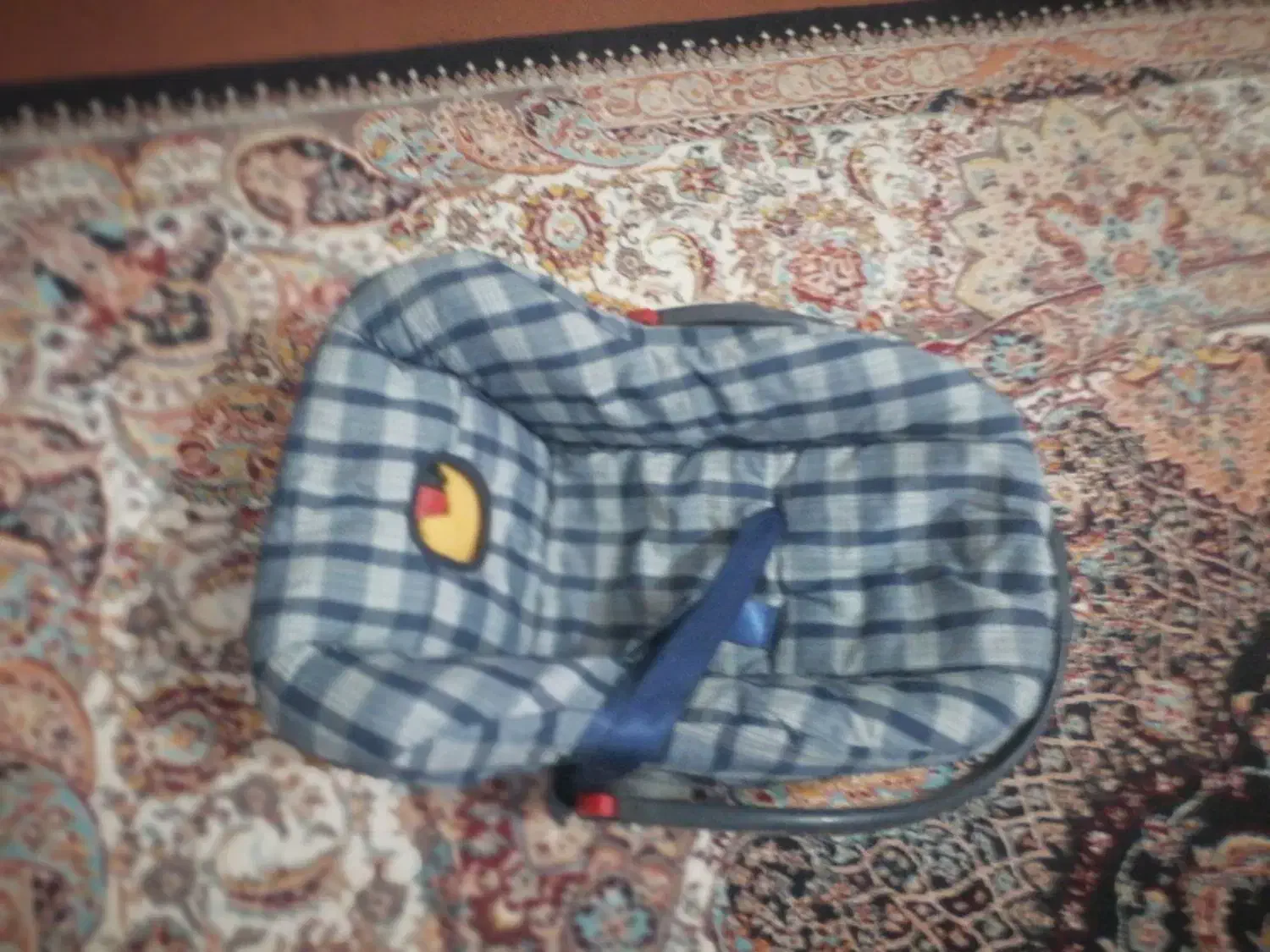 گهواره و نینی لای و روروک|کالسکه و لوازم جانبی|شیراز, ماه فیروزان|دیوار