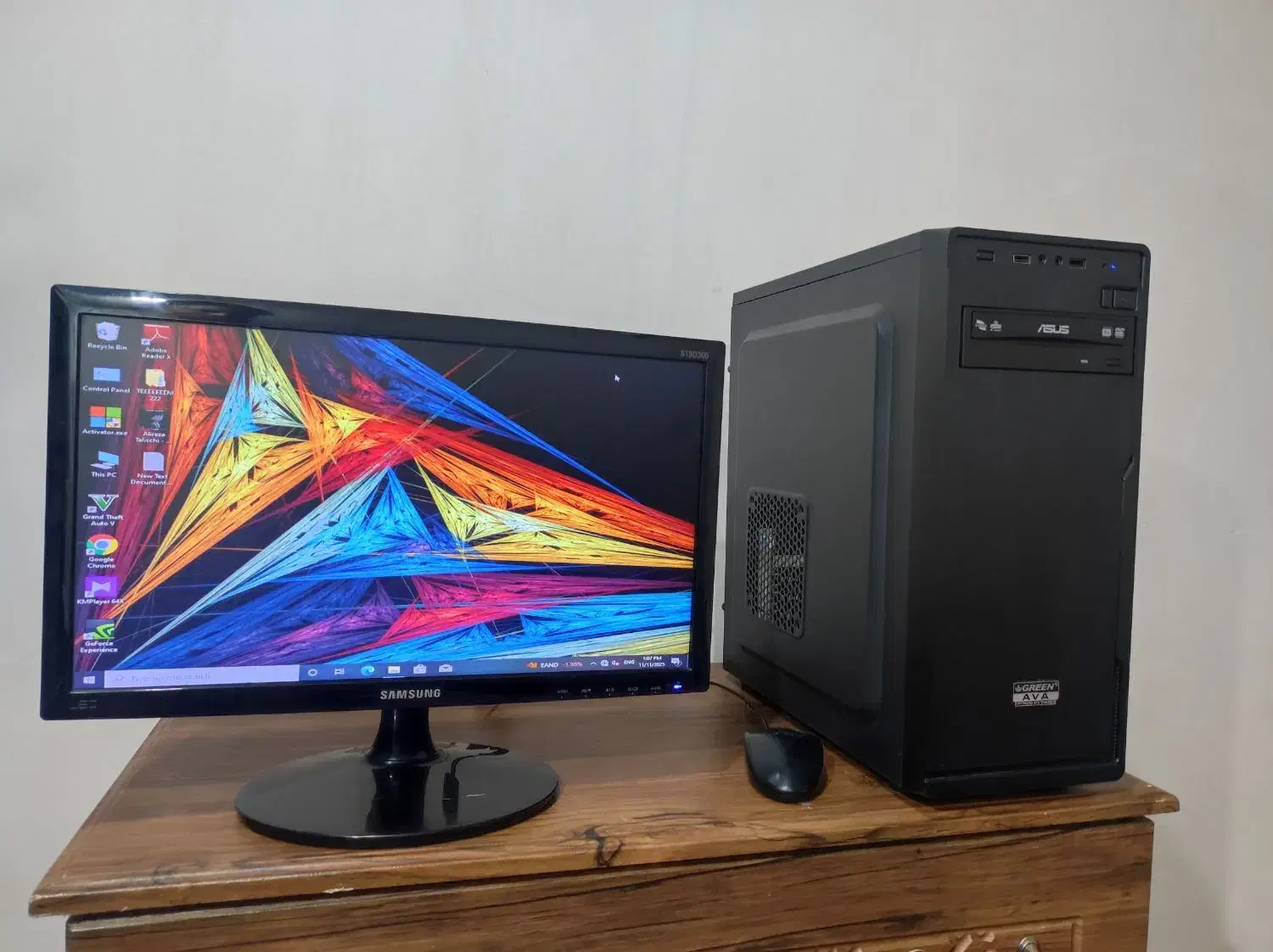 کامپیوتر جدید و قوی ، رم ۱۶ ، گرافیک ۱۲ ، در حد|رایانه رومیزی|مشکیندشت, |دیوار