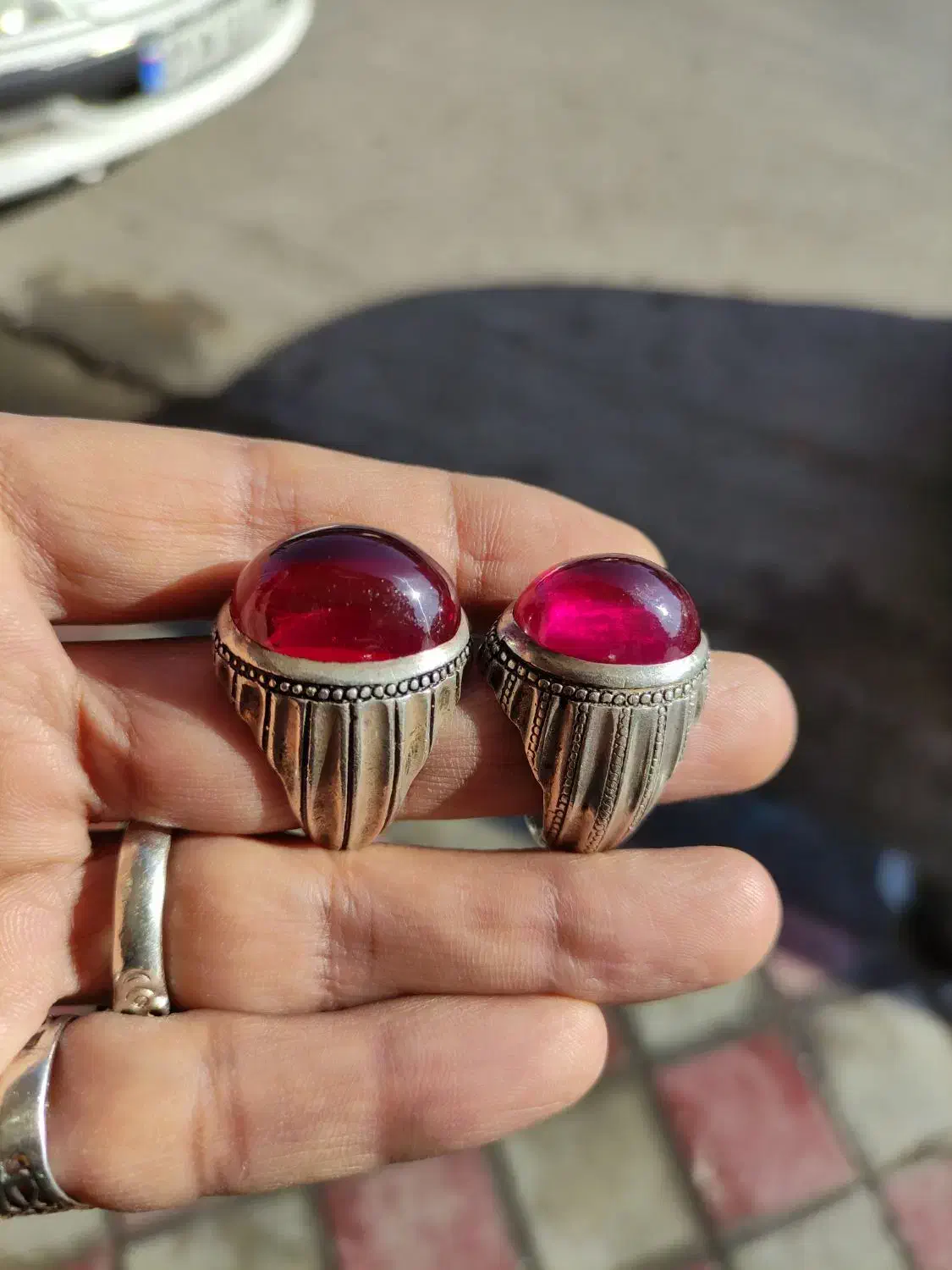 یاقوت سرخ آلمانی|بدلیجات|پیر بکران, |دیوار