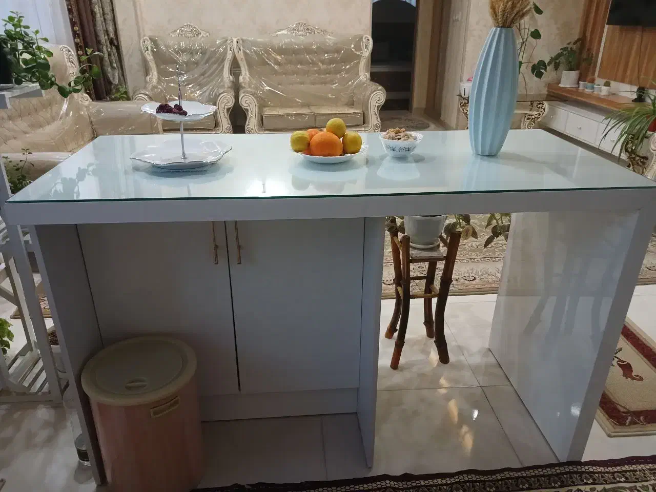 میز جزیره|میز و صندلی غذاخوری|مشهد, الهیه|دیوار