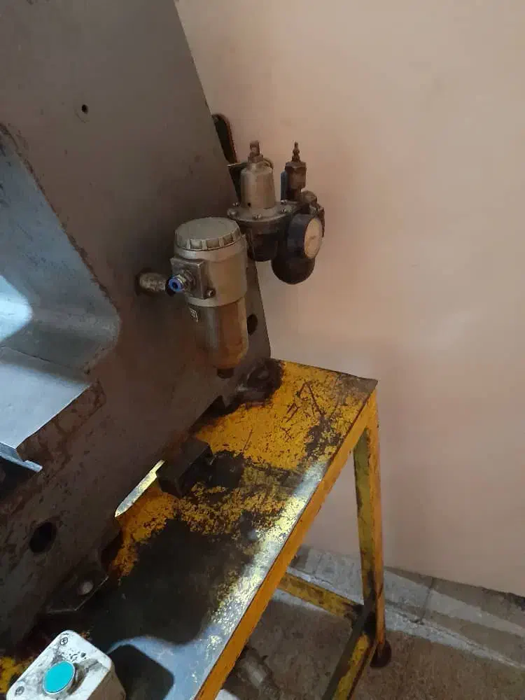 پرس بادی پنوماتیک ضربه ای انگلیسی|ماشین‌آلات صنعتی|تهران, یافت آباد جنوبی|دیوار