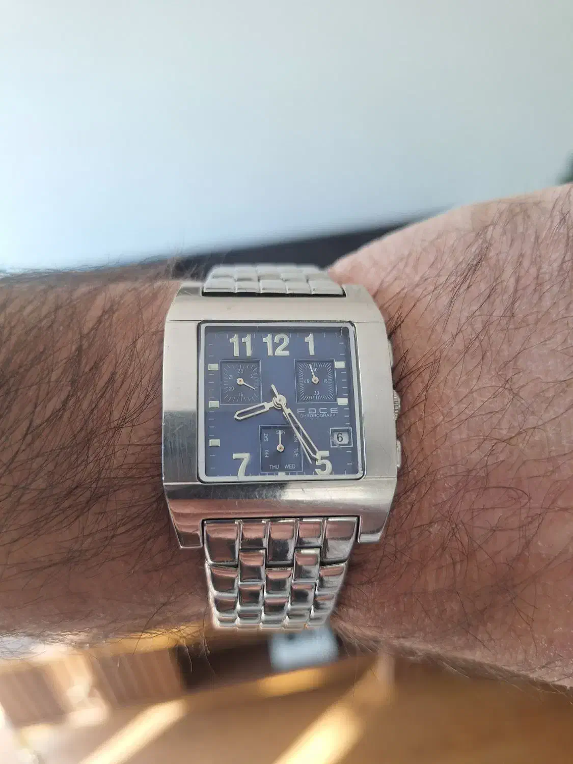 ساعت مچی|ساعت|اصفهان, باغ فردوس|دیوار