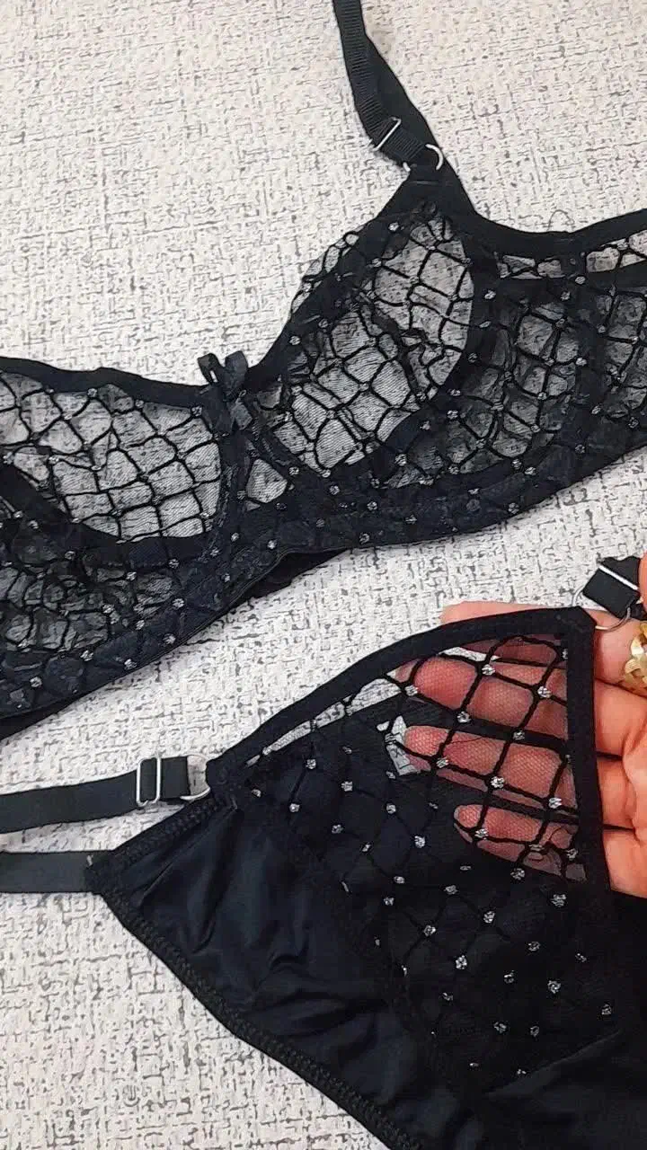 لباس زیر|لباس|خرمآباد, |دیوار