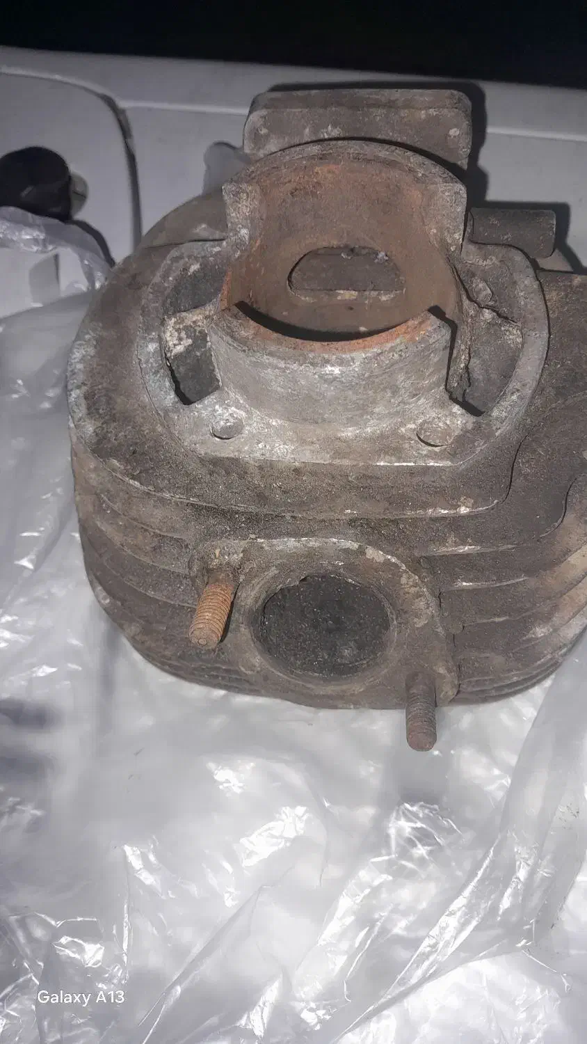 سیلندر ارس ۱۲۵ بقول اصفهانیا سوپر به ارس میگن سوپر|قطعات یدکی و لوازم جانبی|احمدسرگوراب, |دیوار