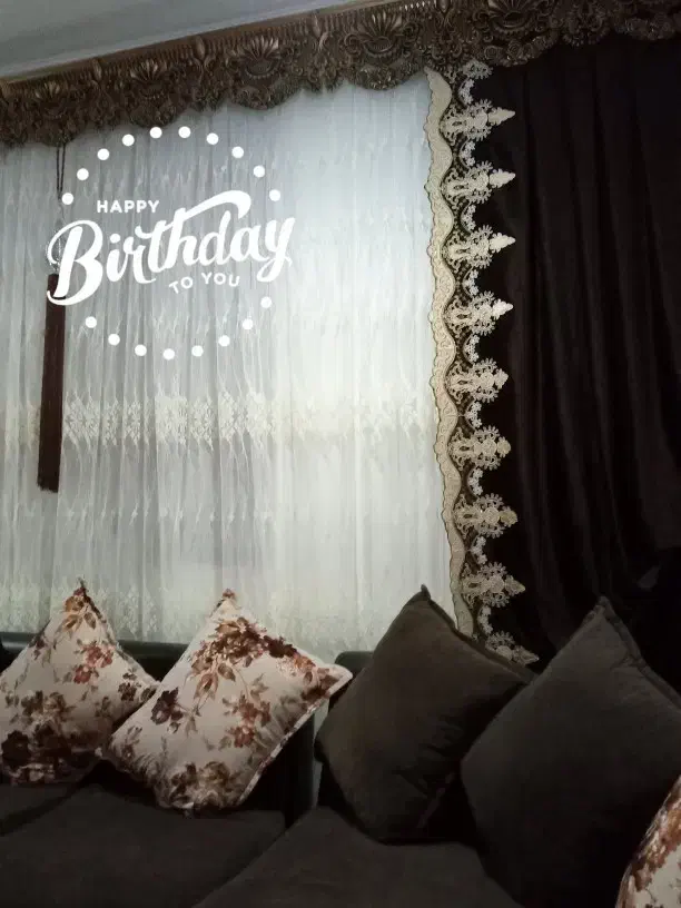 پرده|پرده، رانر، رومیزی|قروه, |دیوار