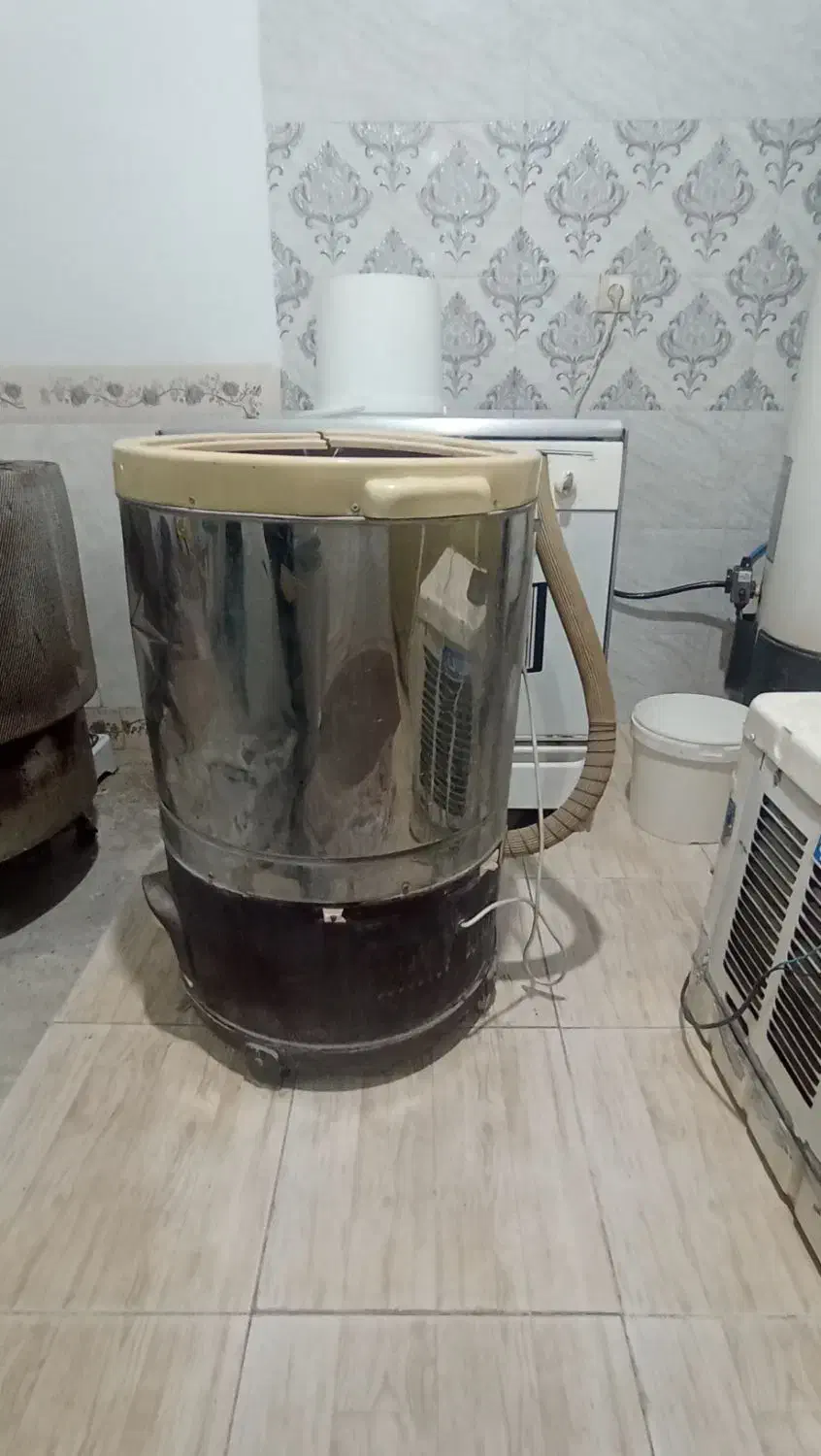 ماشین لباسشویی|ماشین لباسشویی و خشک‌کن لباس|مشهد, کوشش|دیوار