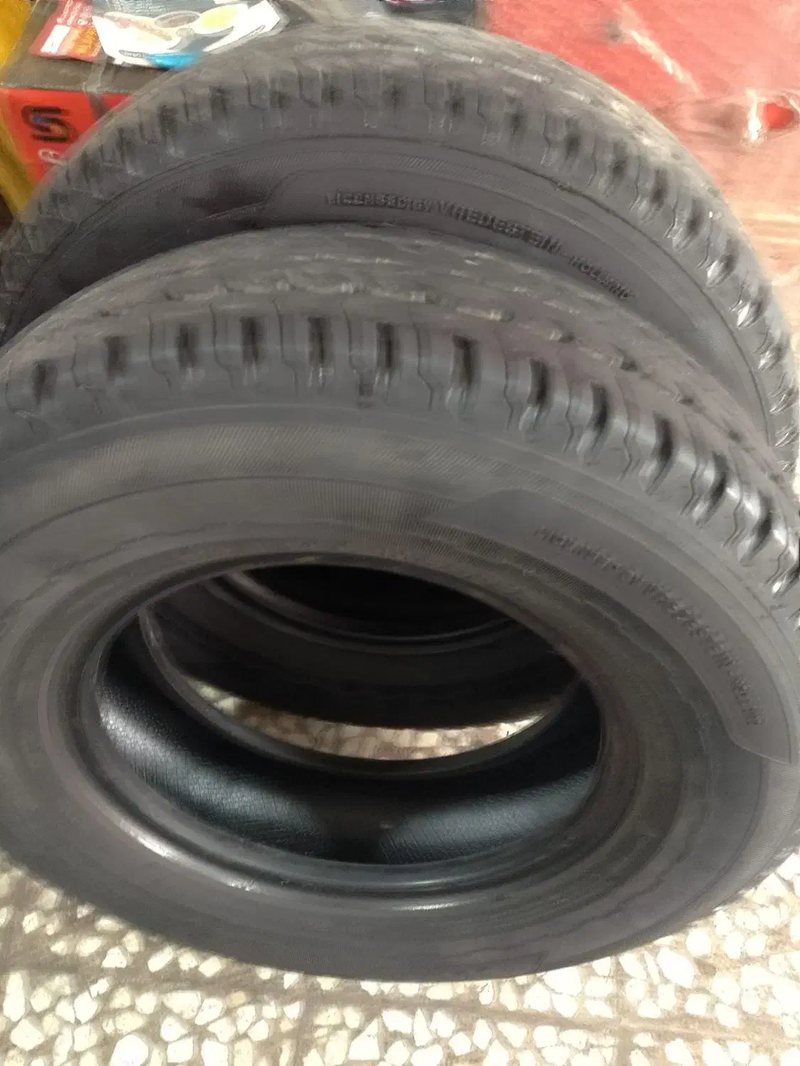 2عدد لاستیک مزدا وانت درحد نو|قطعات یدکی و لوازم جانبی|اهواز, منبع اب|دیوار