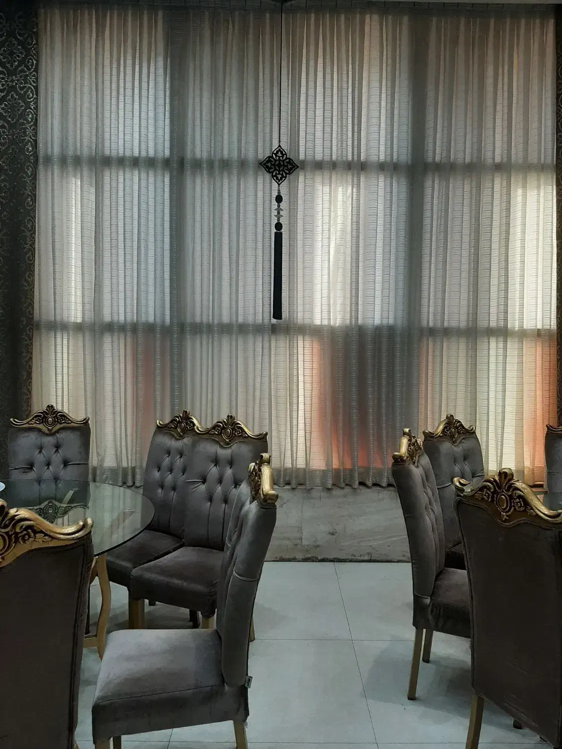 نصاب پرده نصب پرده بصورت حرفه ای و تخصصی قیمت عالی|خدمات پیشه و مهارت|تهران, بهار|دیوار