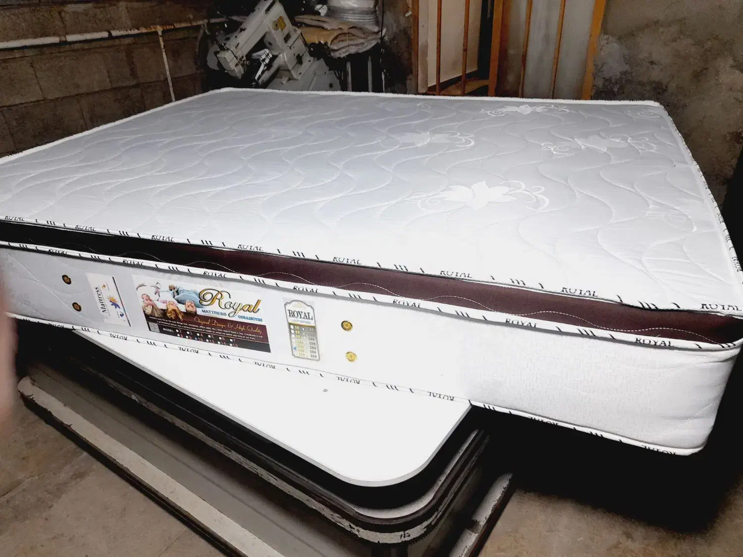 تولیدی پودینه|تشک تختخواب|گنبد کاووس, |دیوار