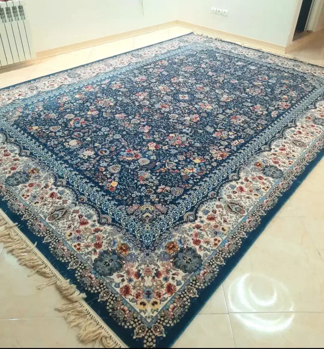 لوستر و فرش|فرش|رودهن, |دیوار