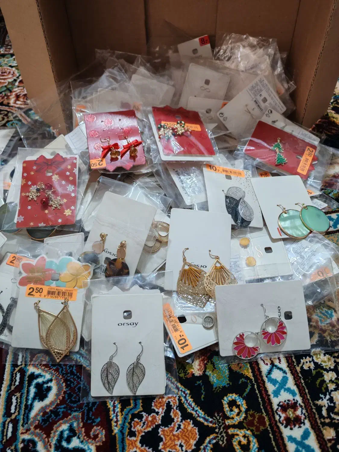 حراج گوشواره بدلیجات|بدلیجات|شاهین‌شهر, شهرک سایت|دیوار