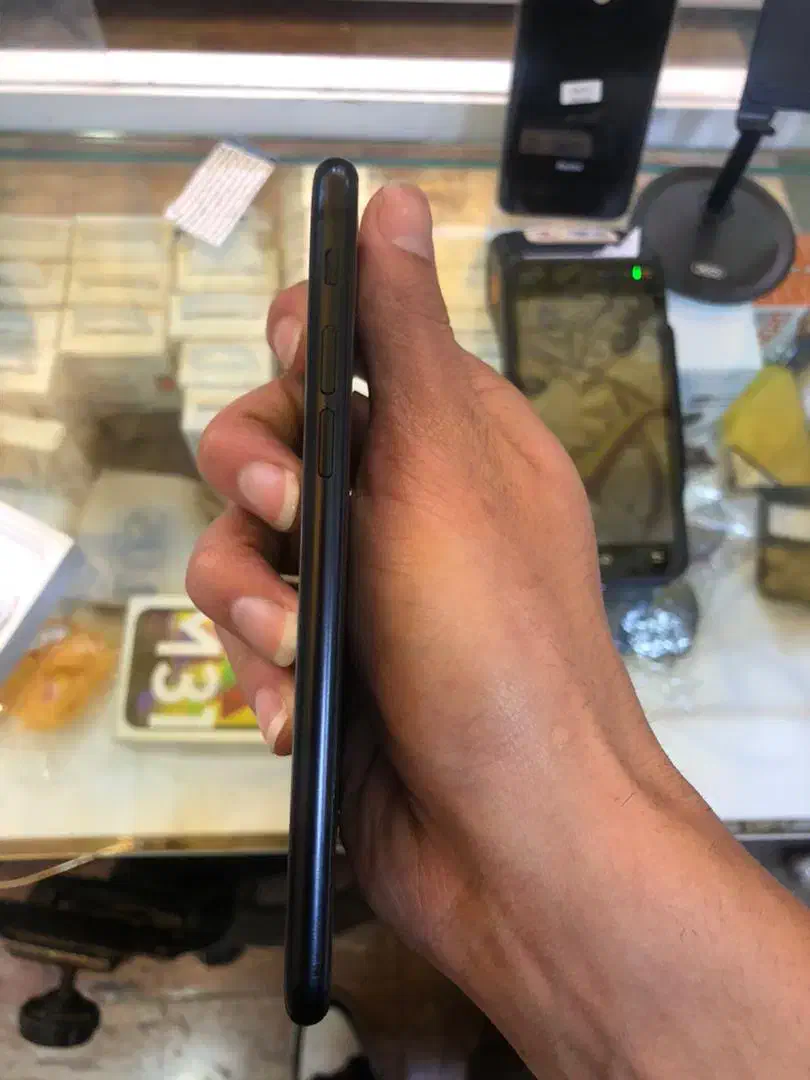 آیفون SE 2020 (اپل آیدی نات اکتیو)|موبایل|تبریز, |دیوار