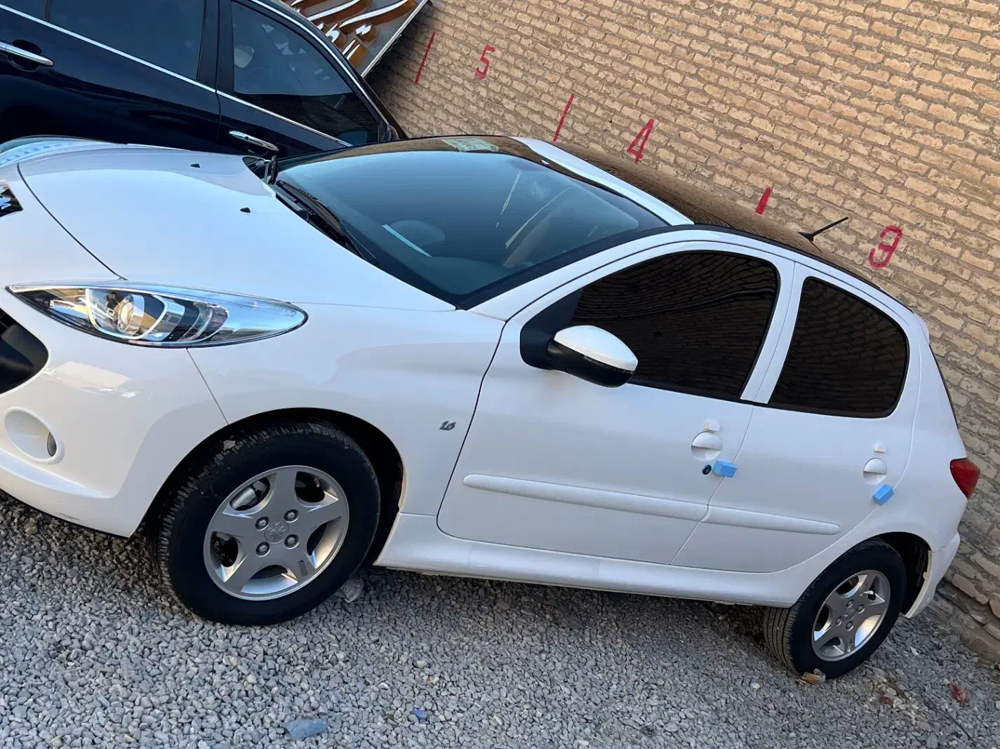 ۲۰۷ دنده مدل ۴۰۳|خودرو سواری و وانت|کرمانشاه, |دیوار