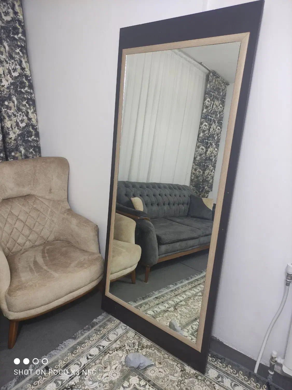 آینه|آینه|کرمانشاه, |دیوار