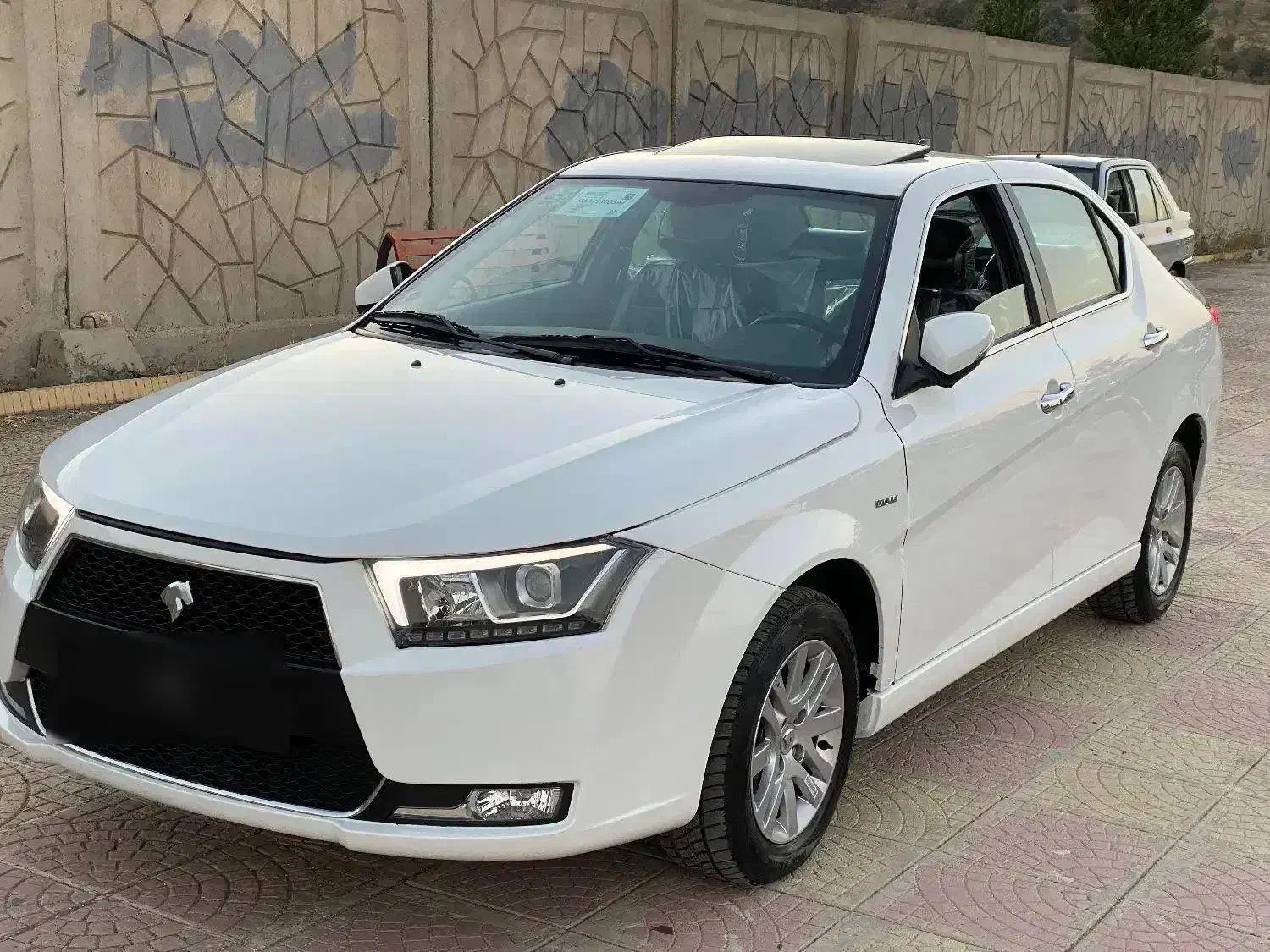 دناپلاس مدل ۱۳۹۷(خشک) سنندج تک برگ سند(39) تا کار|خودرو سواری و وانت|سنندج, |دیوار