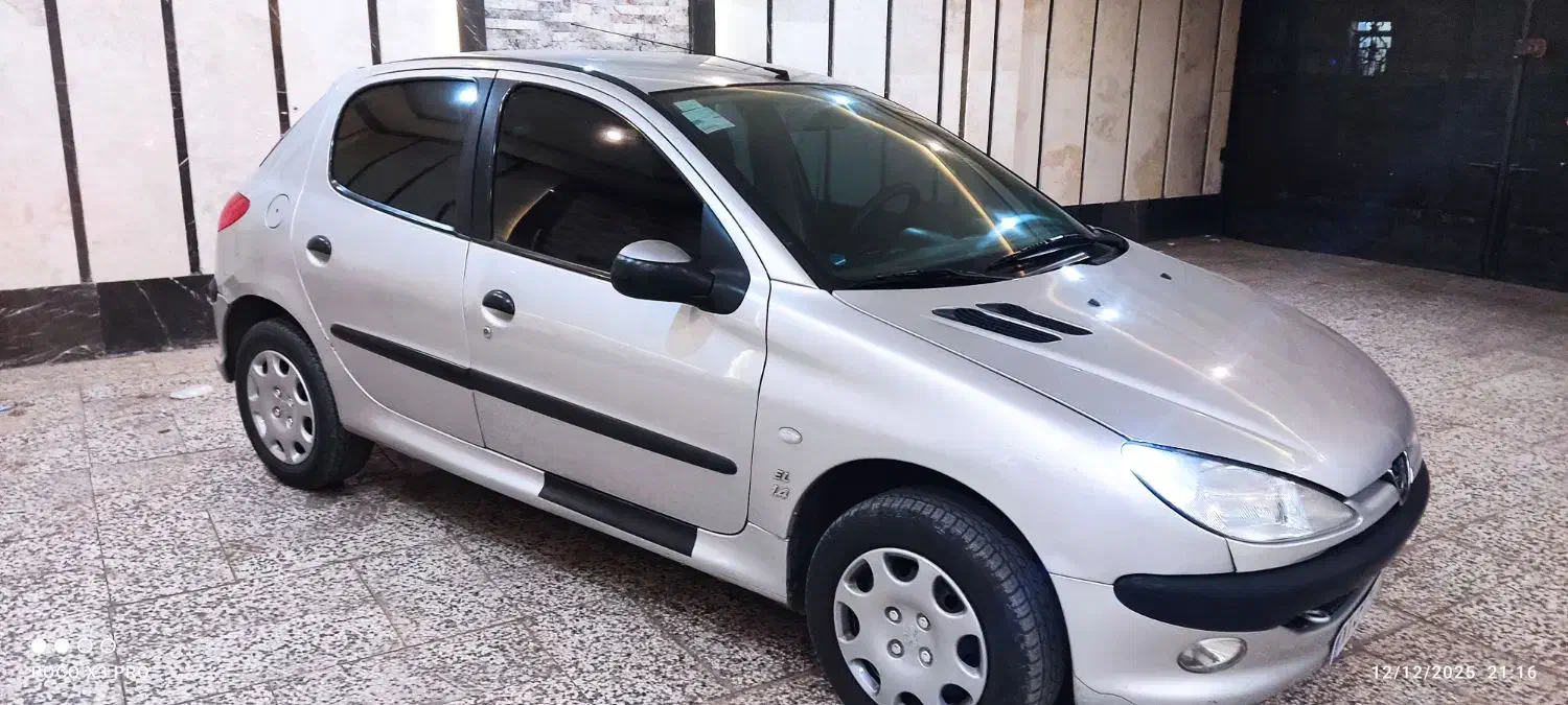 پژو 206 فوق‌العاده تمیز و کم کار|خودرو سواری و وانت|مشهد, حجت|دیوار