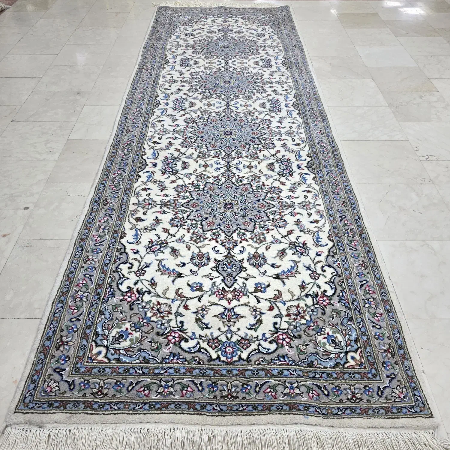 فرش دستباف ساروق و چندتا اردکان کاشمر تبریز قم|فرش|تهران, ونک|دیوار