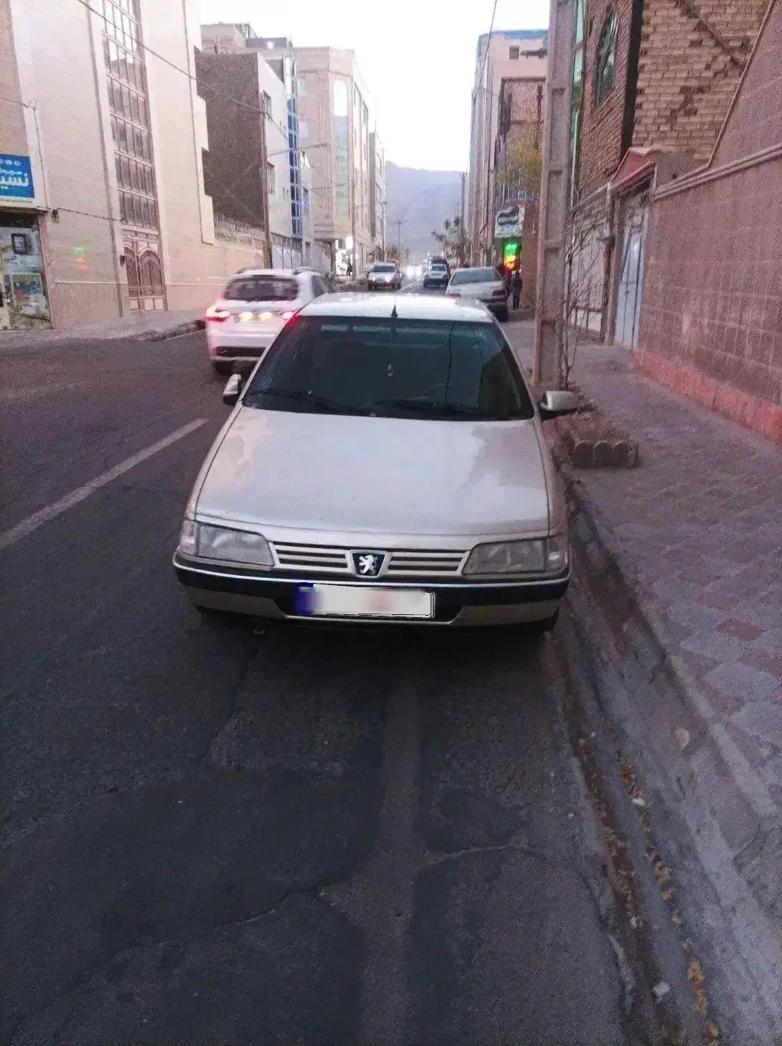 پژو 83|خودرو سواری و وانت|بیرجند, |دیوار