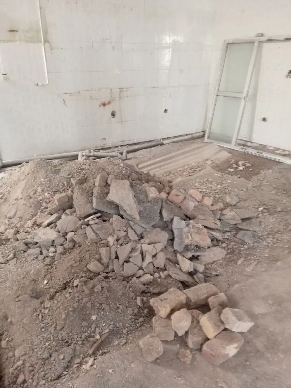 پیمان کاری فرهادی|خدمات پیشه و مهارت|نیشابور, بکاول|دیوار