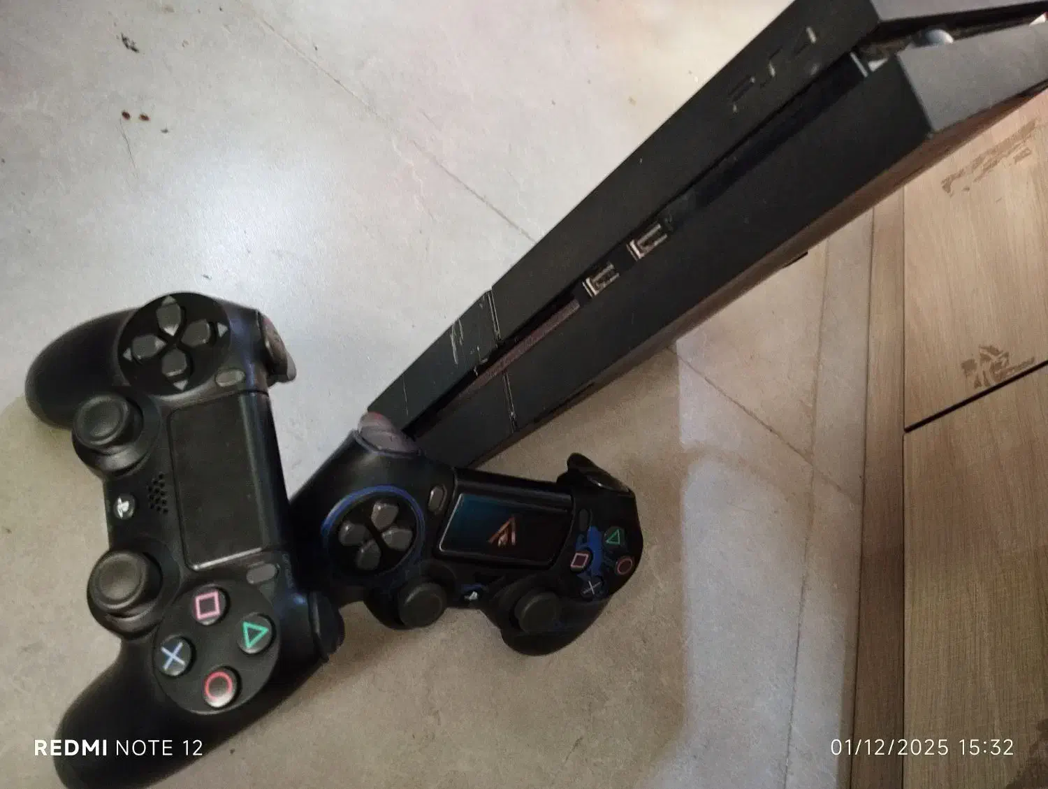 PS4 دو دسته ، همراه با بازی|کنسول، بازی ویدئویی و آنلاین|اهواز, پادادشهر|دیوار